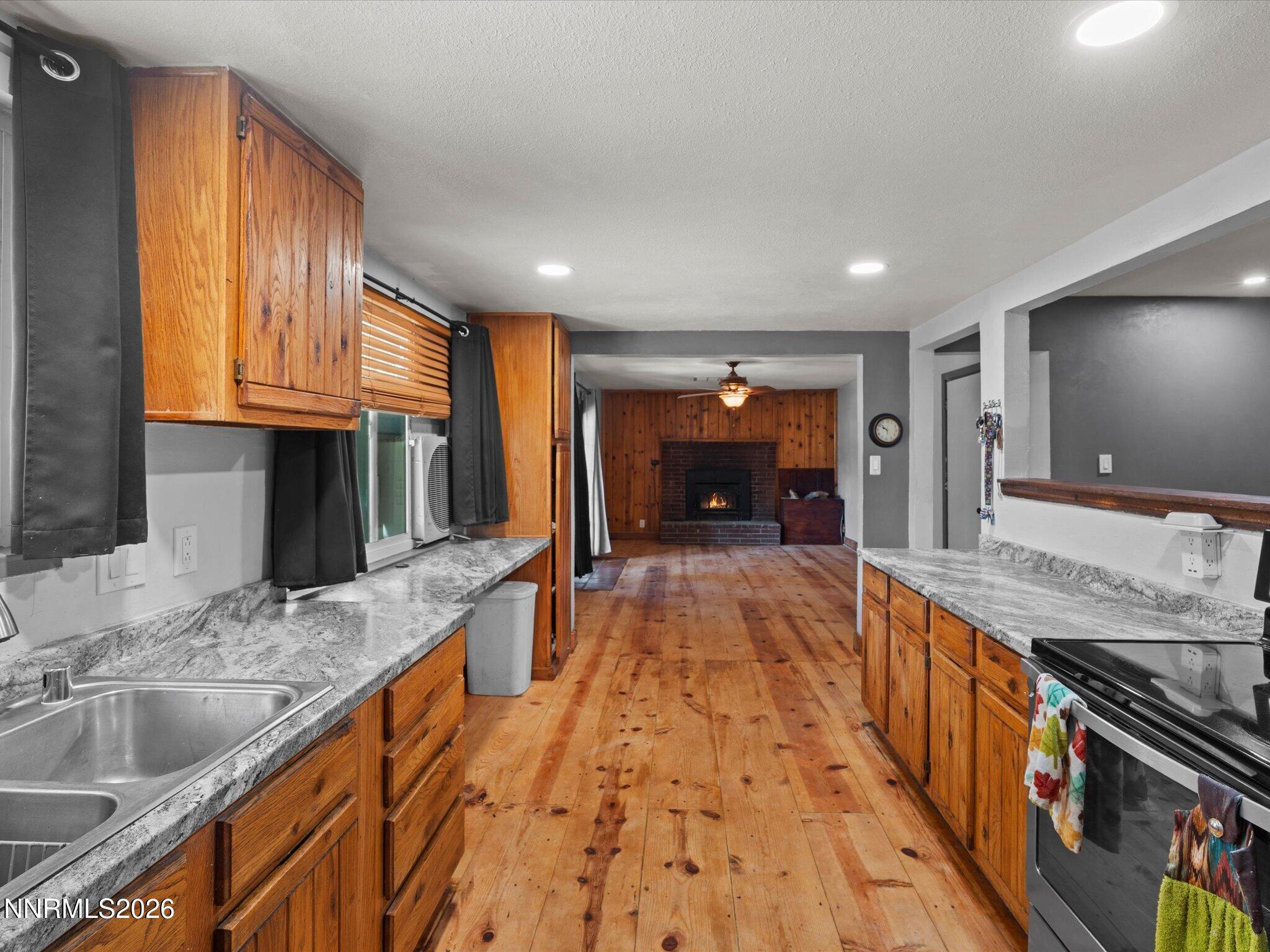 110 E Laramie Drive Property Photo 14
