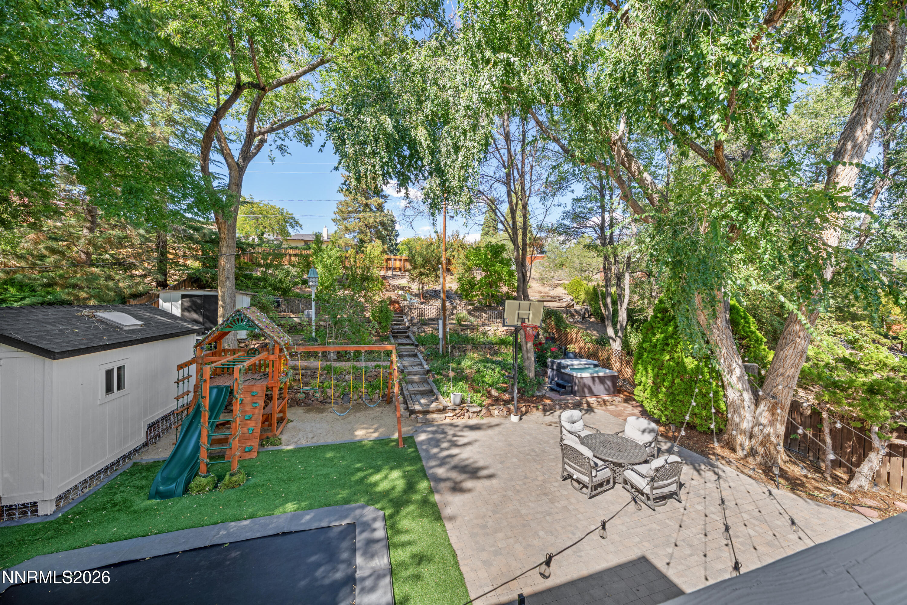 1845 Elmcrest Drive Property Photo 3