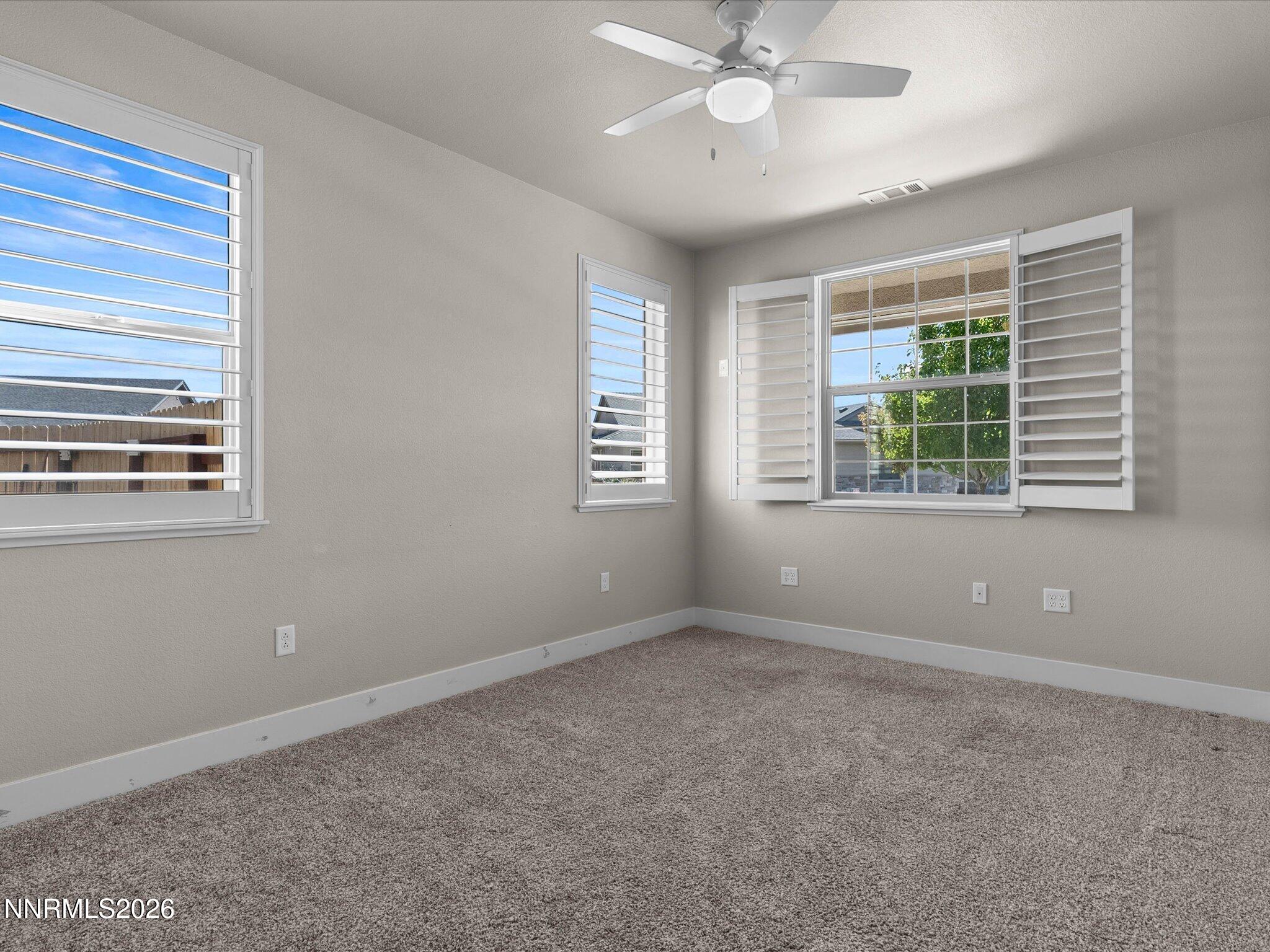 744 E Cottage Loop Property Photo 28