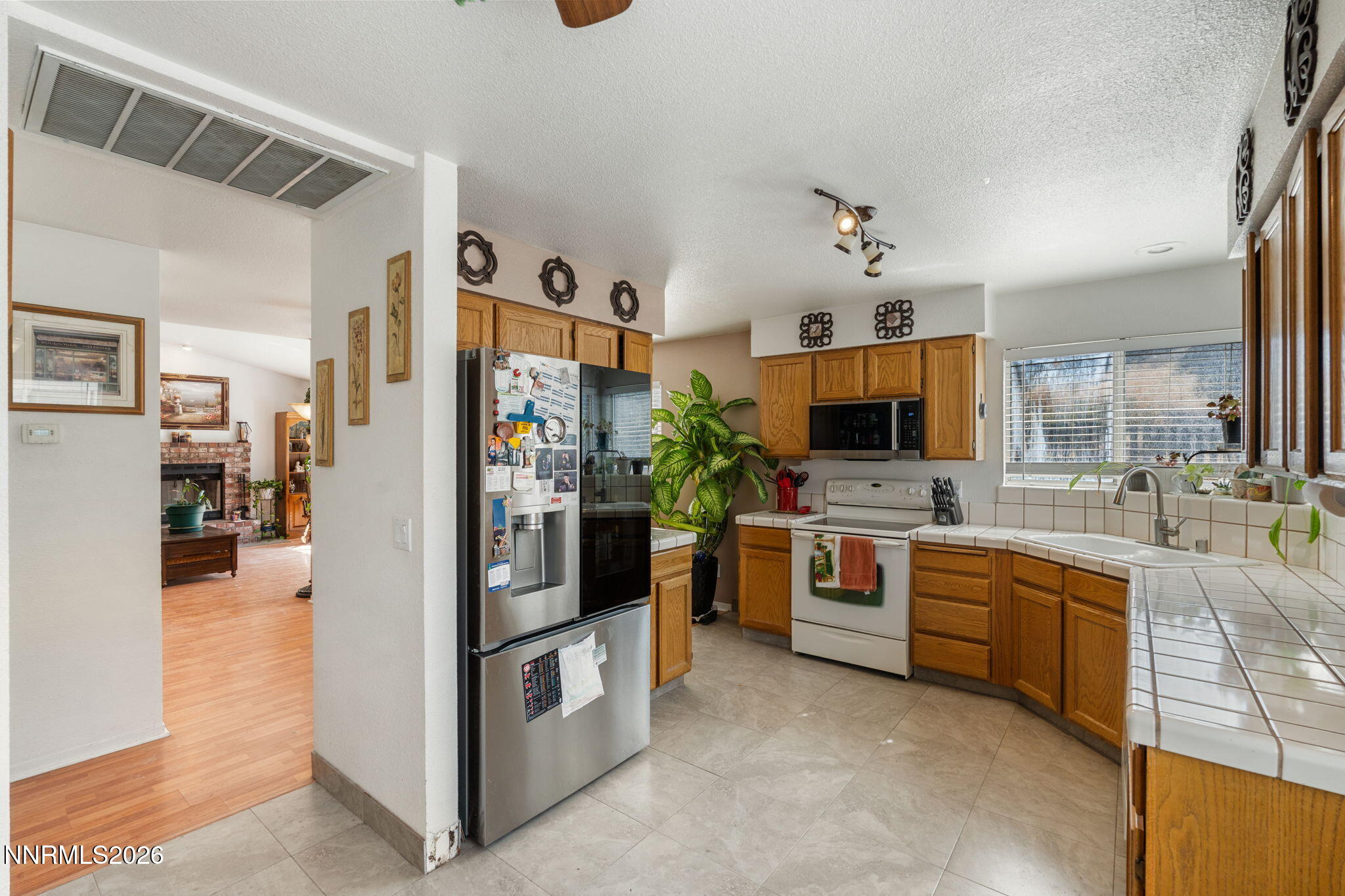 2195 Canyon Point Court Property Photo 14
