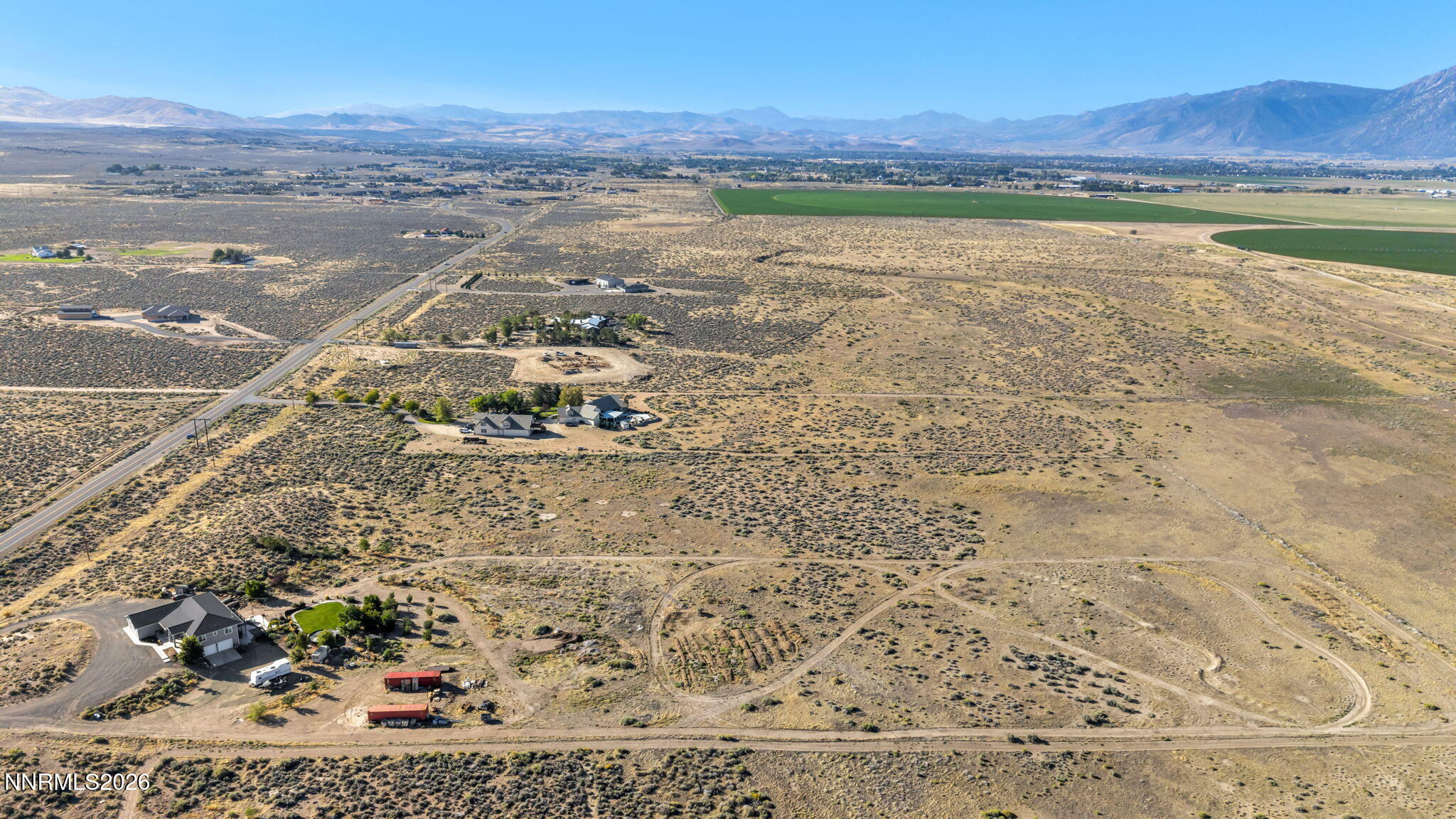 2068 E Valley Road Property Photo 6