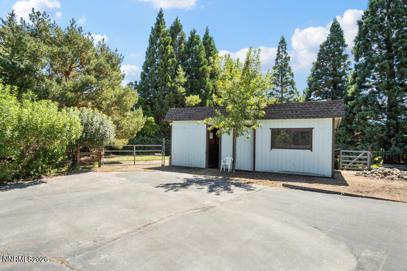 1770 Catalpa Lane Property Photo 10