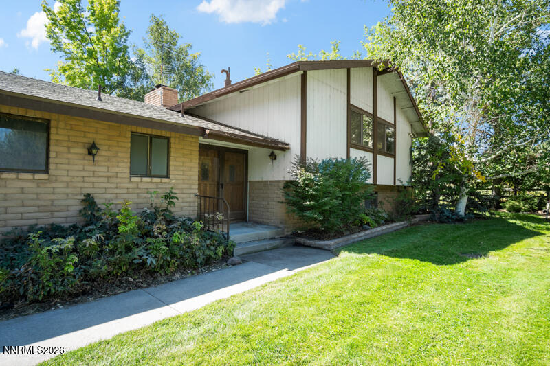 1770 Catalpa Lane Property Photo 12