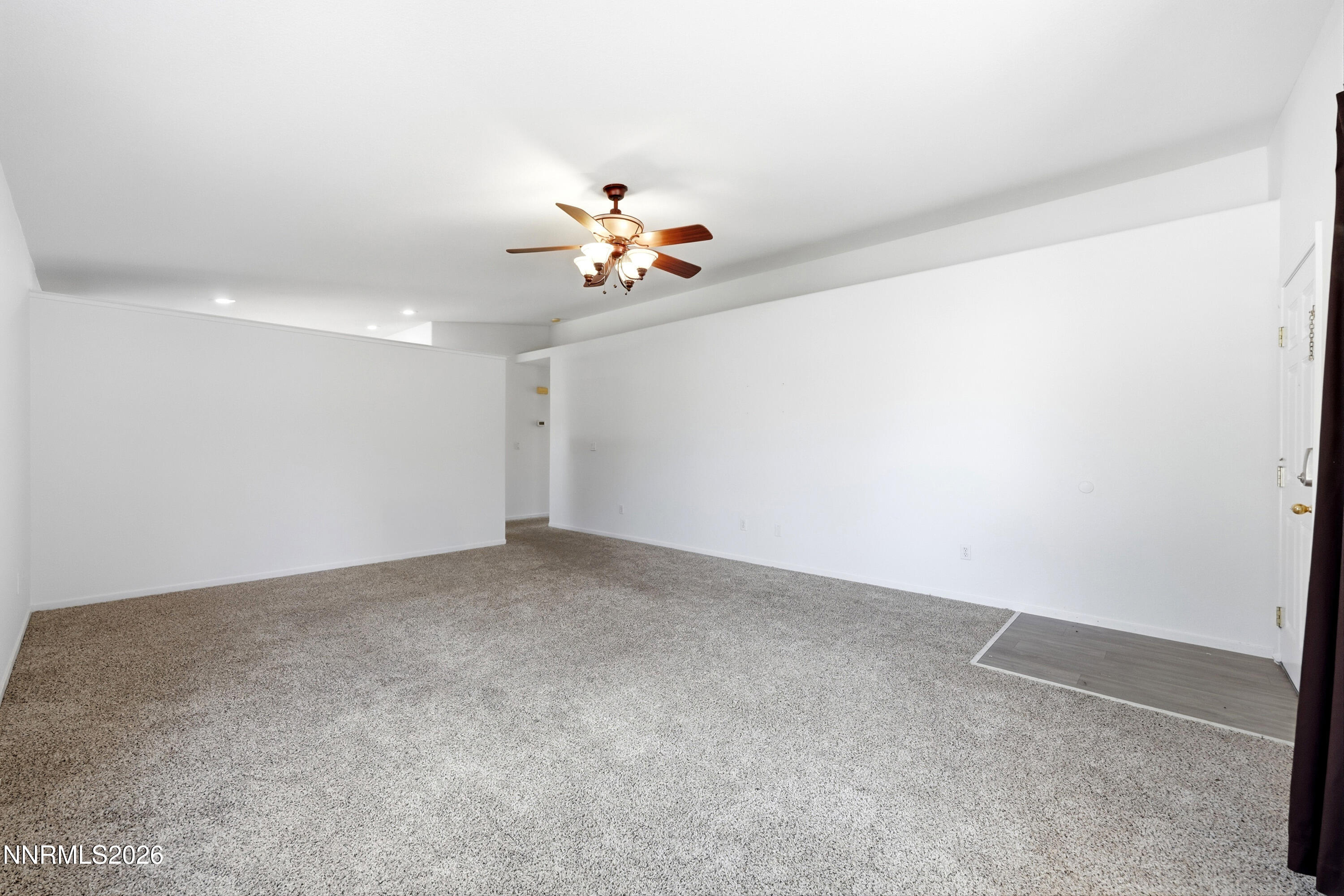 17743 Fossil Court Property Photo 4