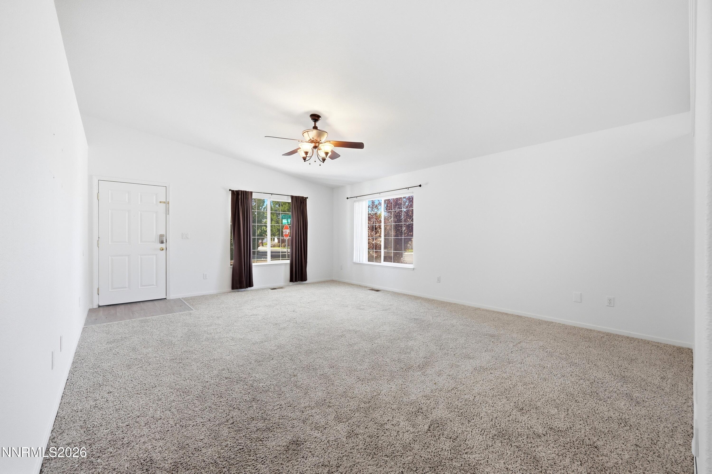 17743 Fossil Court Property Photo 5