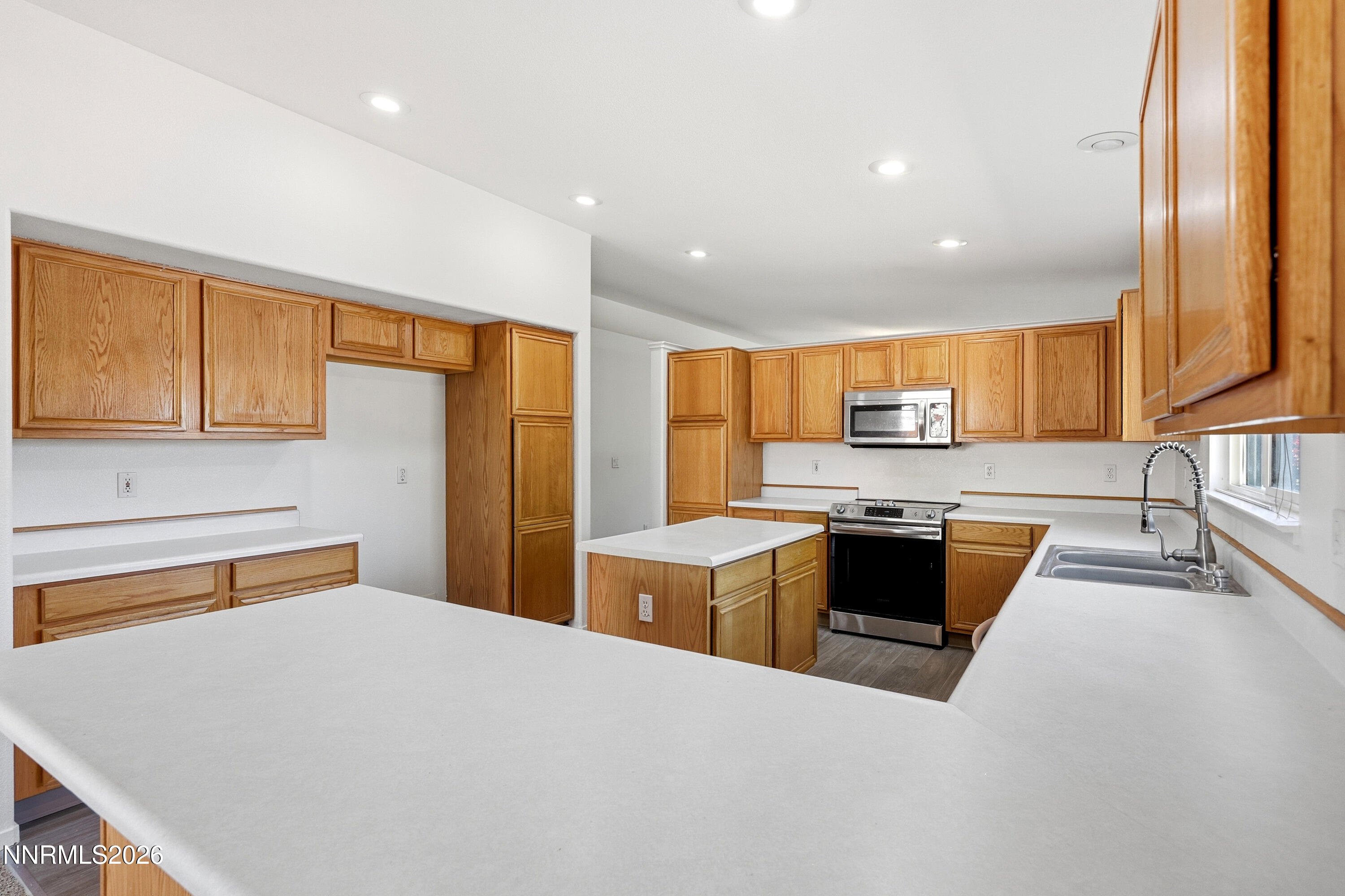 17743 Fossil Court Property Photo 10