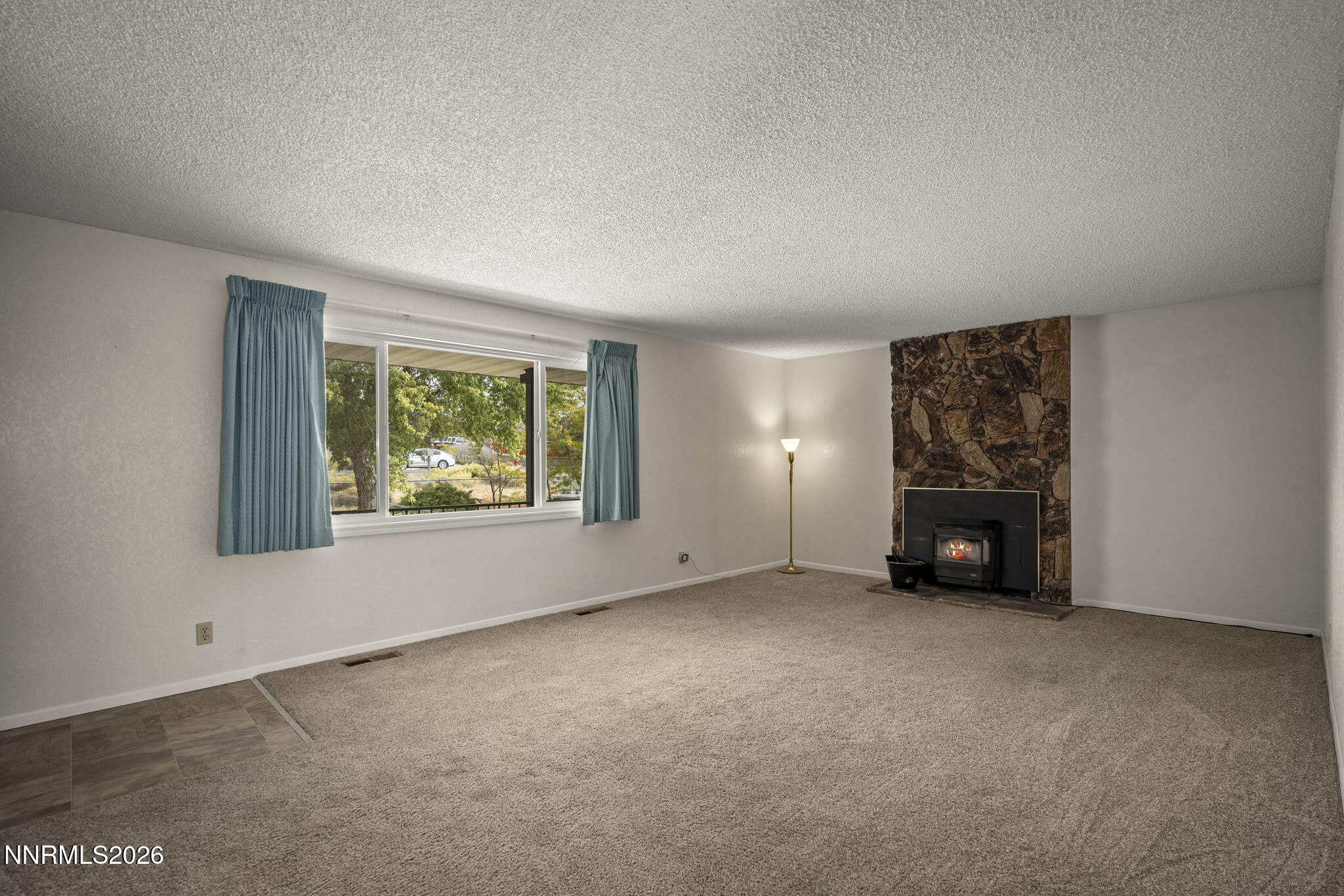 11650 Fir Drive Property Photo 4