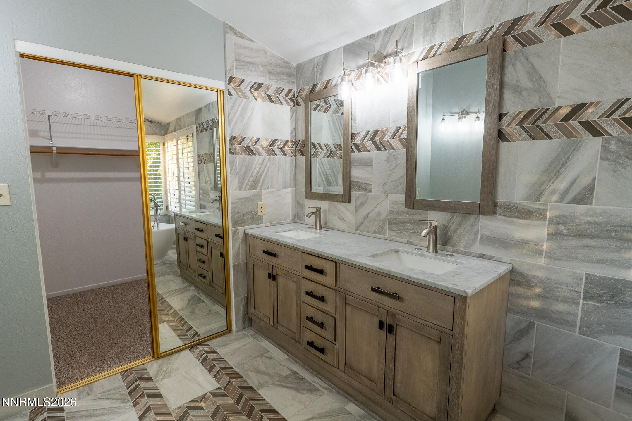 6360 Valley Wood Drive Property Photo 26