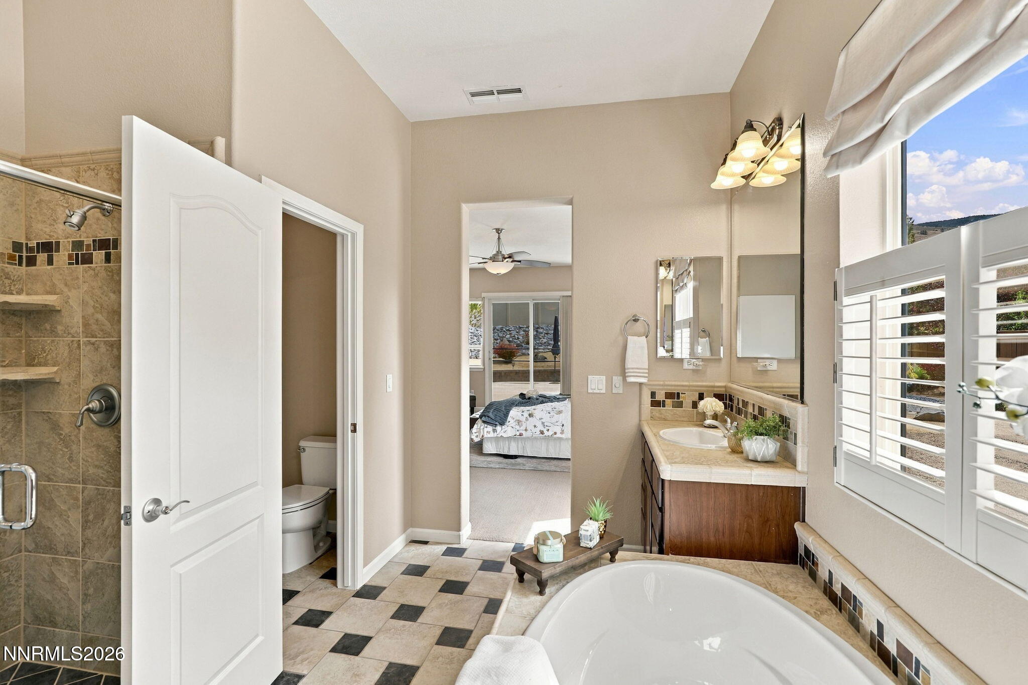10550 Elm Glen Court Property Photo 32
