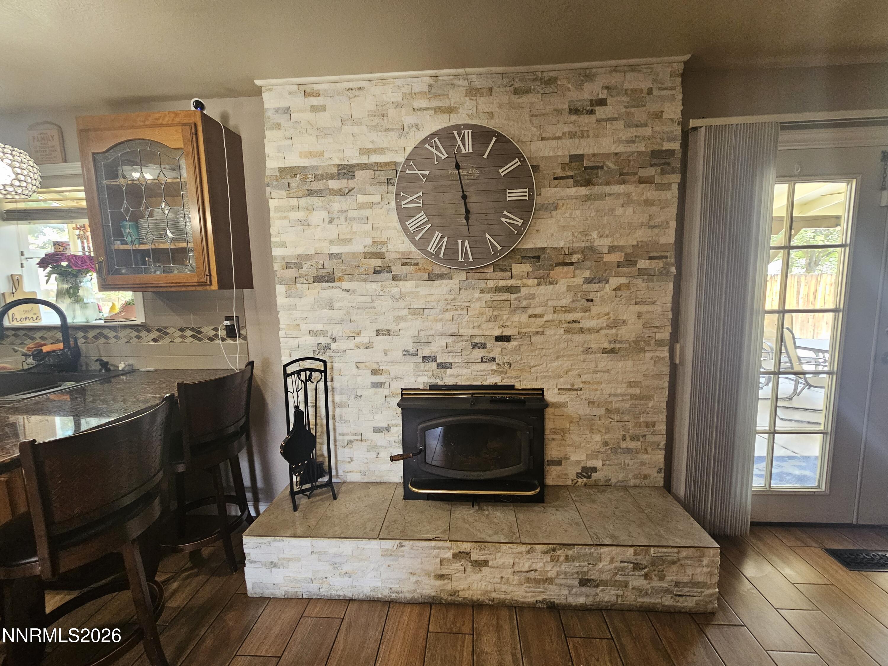 840 El Cortez Way Property Photo 13
