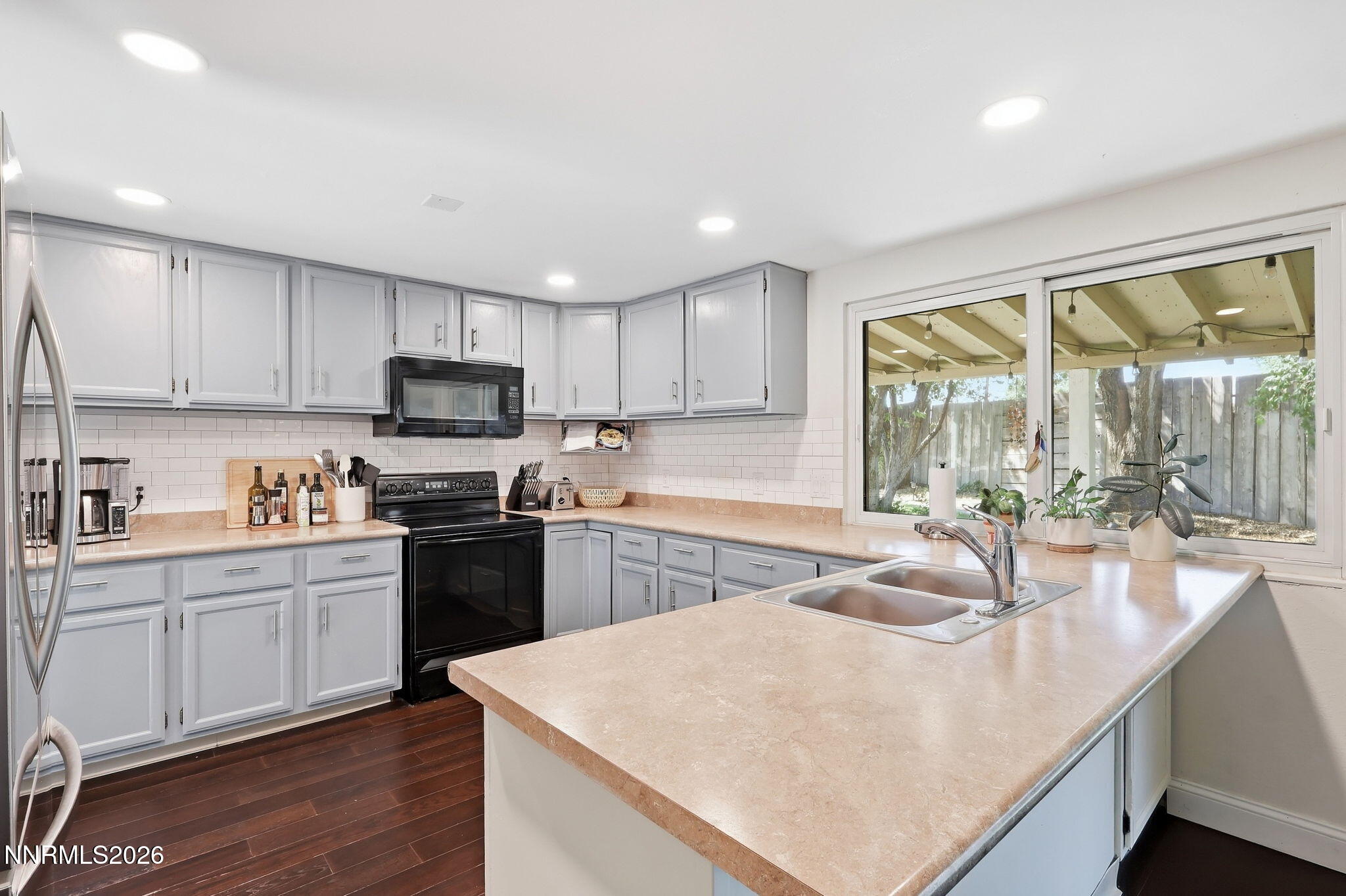 704 Glen Meadow Drive Property Photo 11