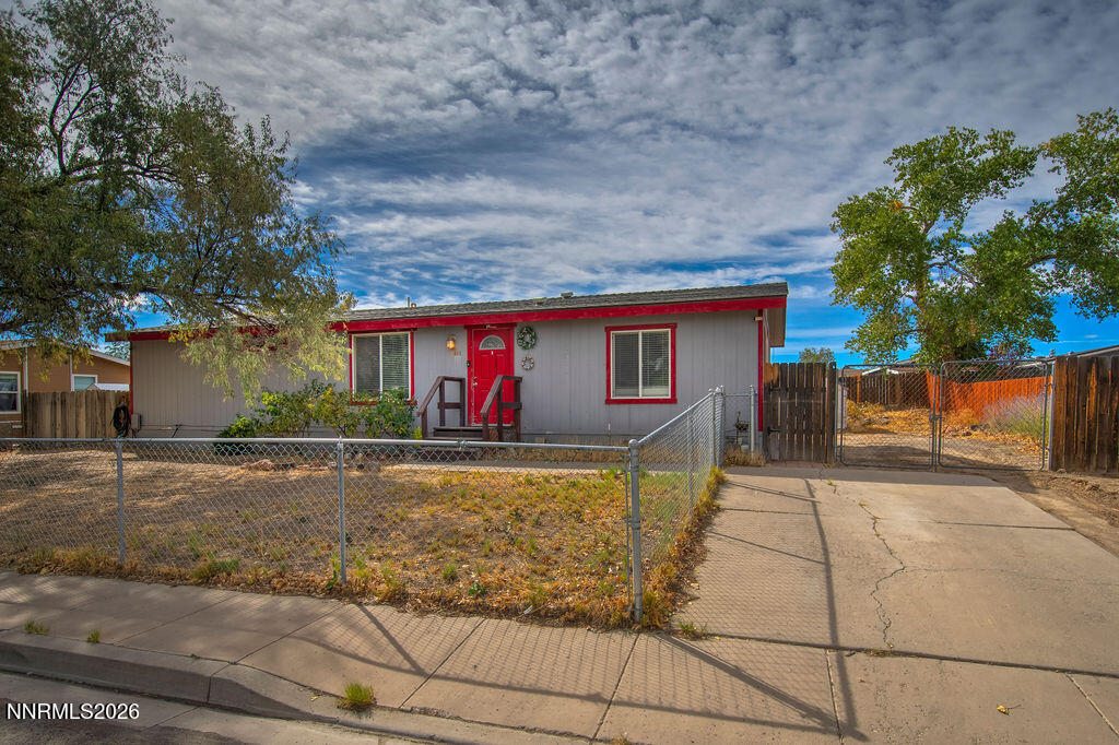 841 Scott Drive Property Photo 3
