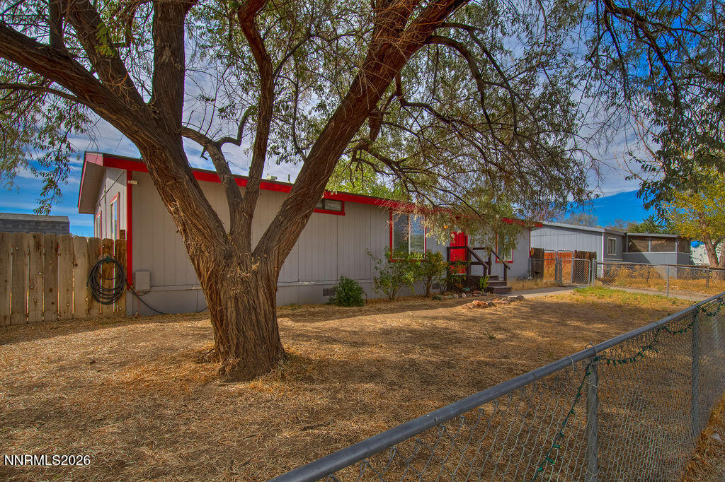 841 Scott Drive Property Photo 4