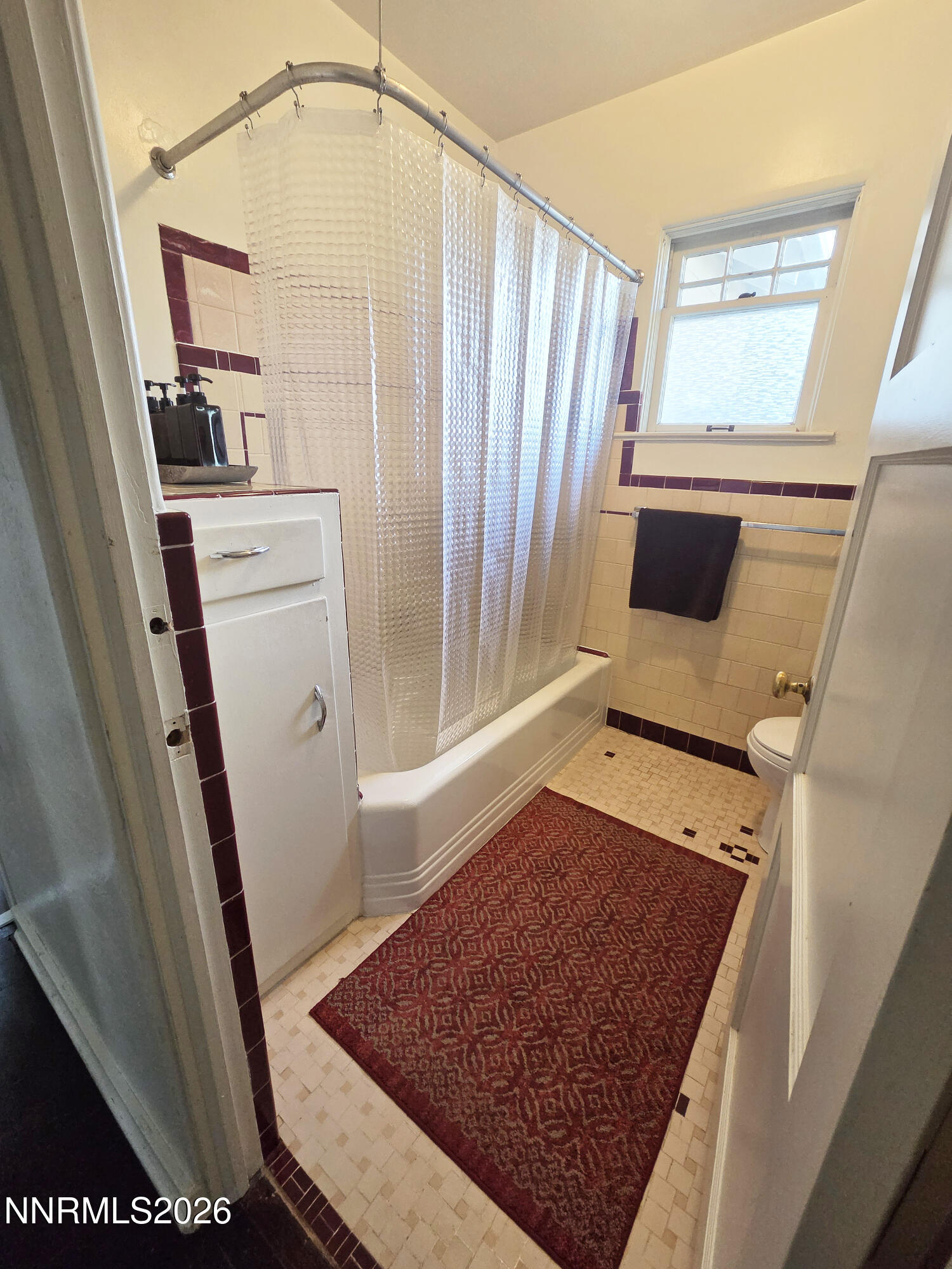 740 W Plumb Lane Property Photo 29