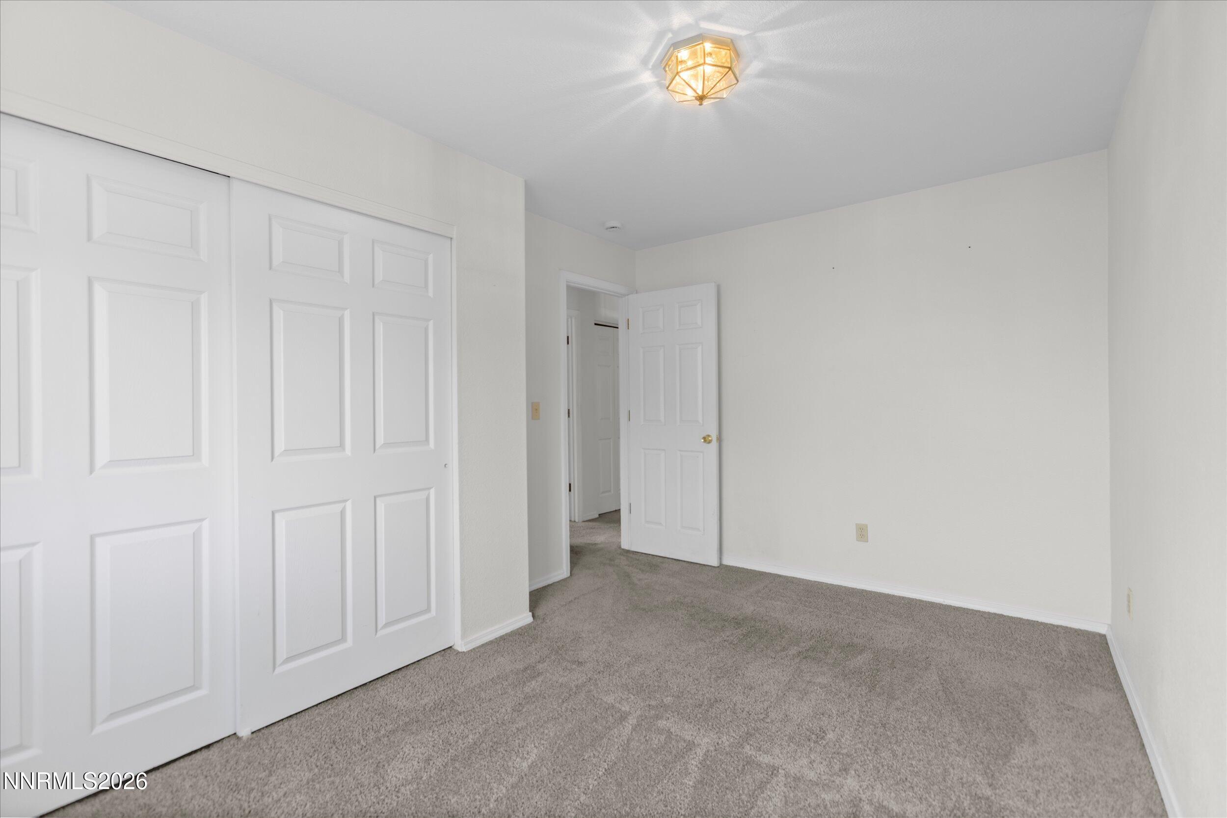 3559 W Loam Lane Property Photo 13