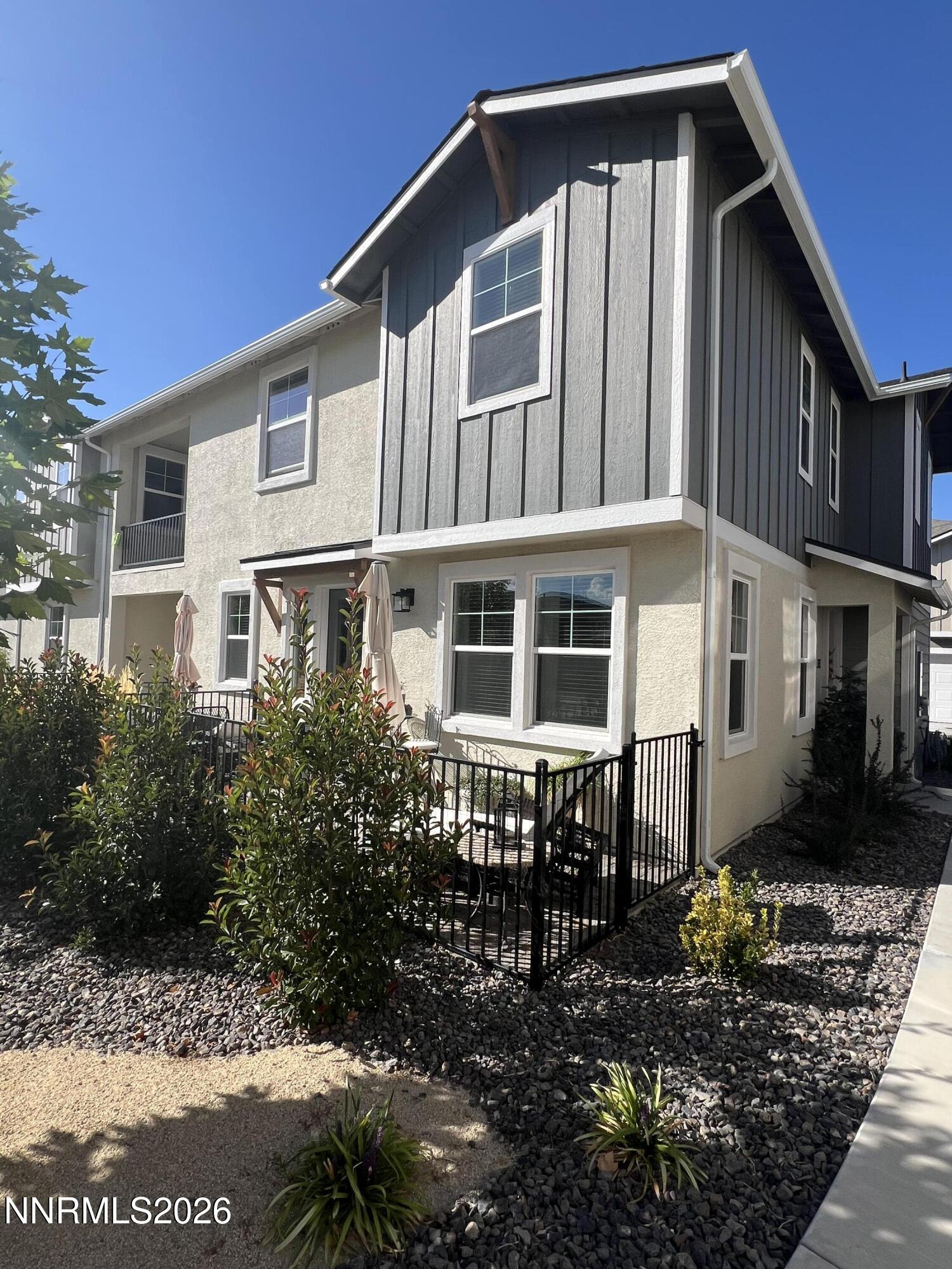 305 Cattail Circle Property Photo 1