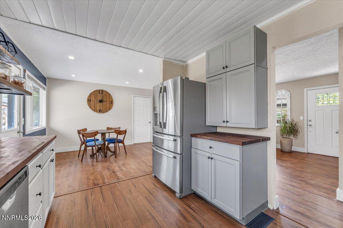 415 Curry Drive Property Photo 12