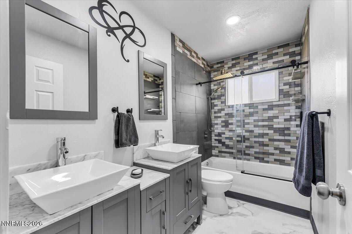 415 Curry Drive Property Photo 18