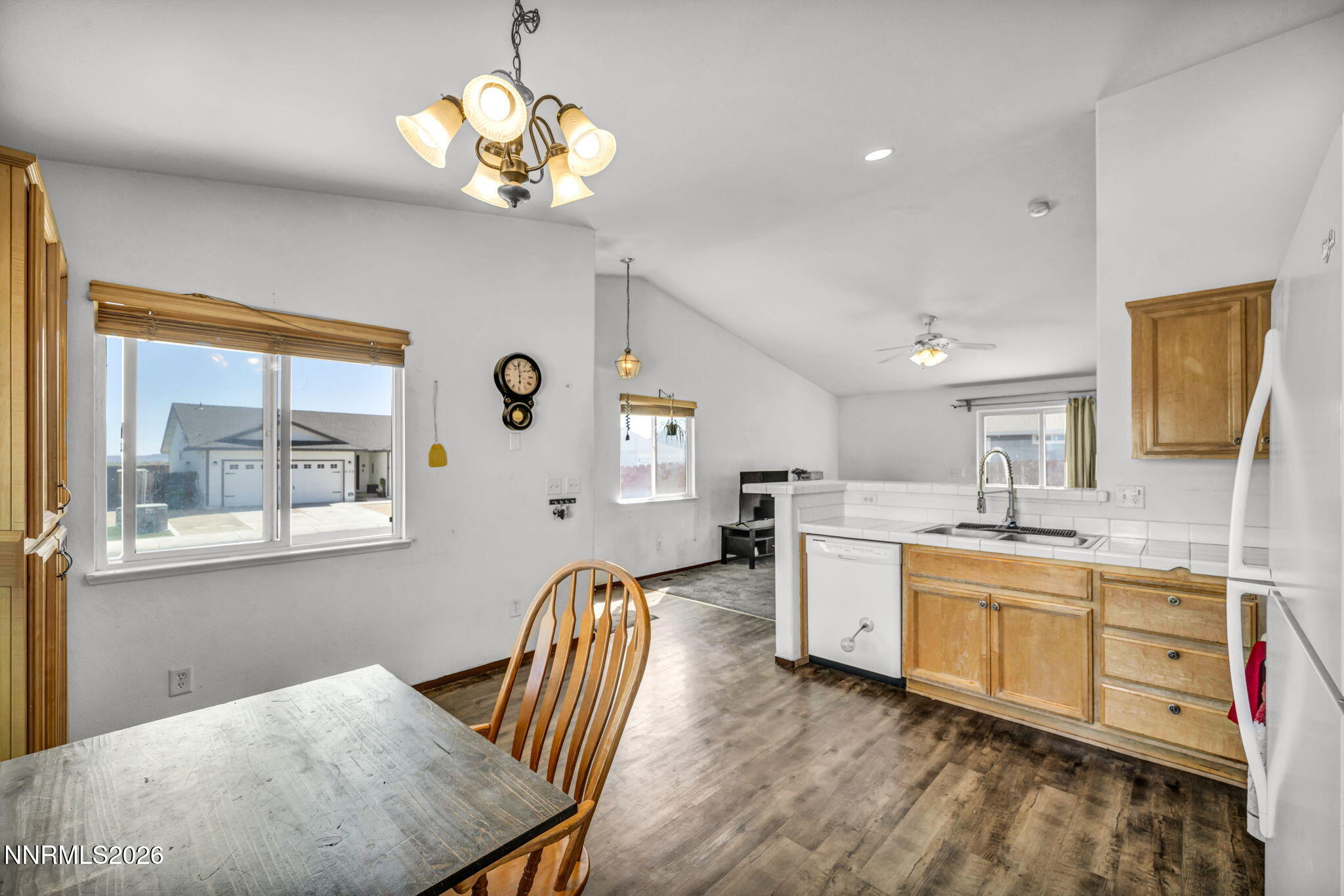 201 Emigrant Way Property Photo 4