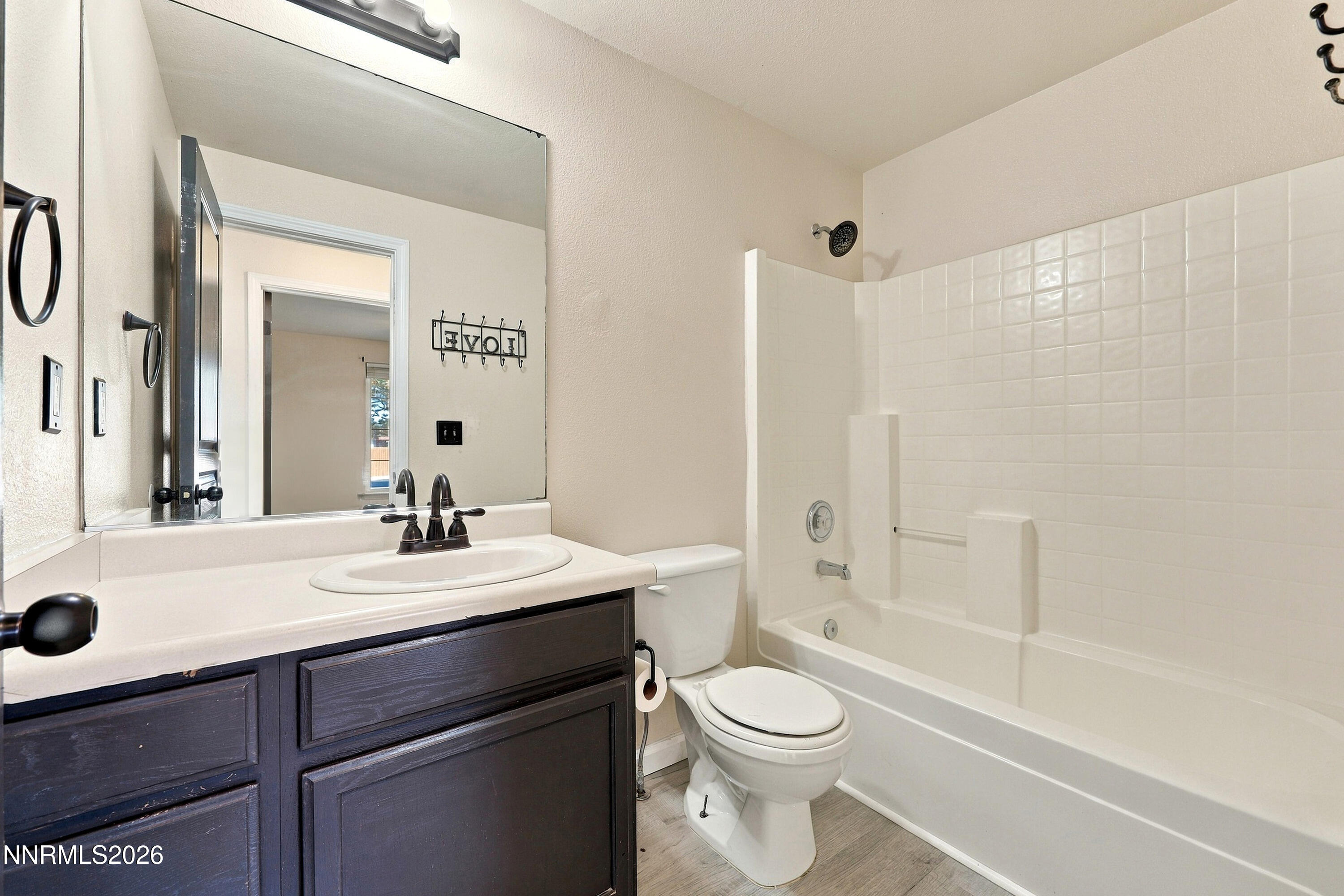 202 Rosecrest Drive Property Photo 18