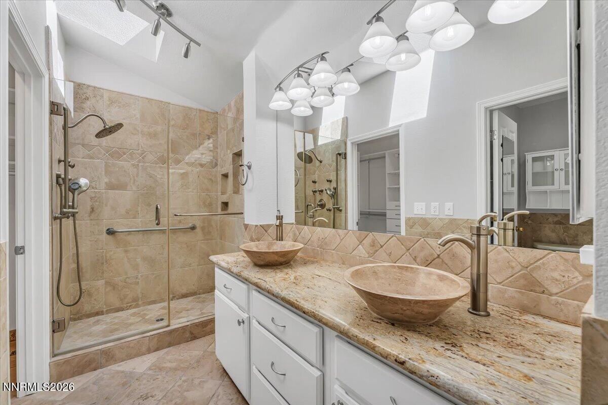 6321 Copper Creek Court Property Photo 13