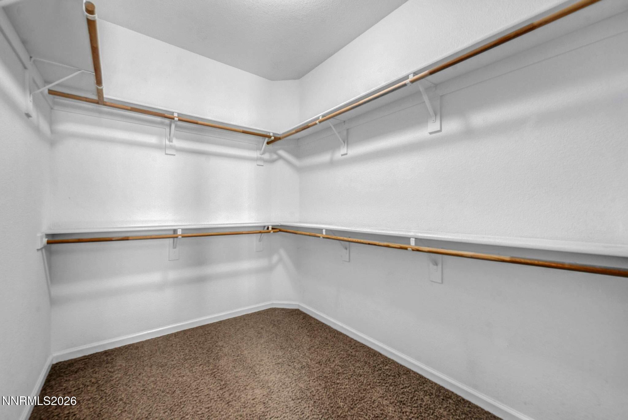 520 Needles Court Property Photo 10