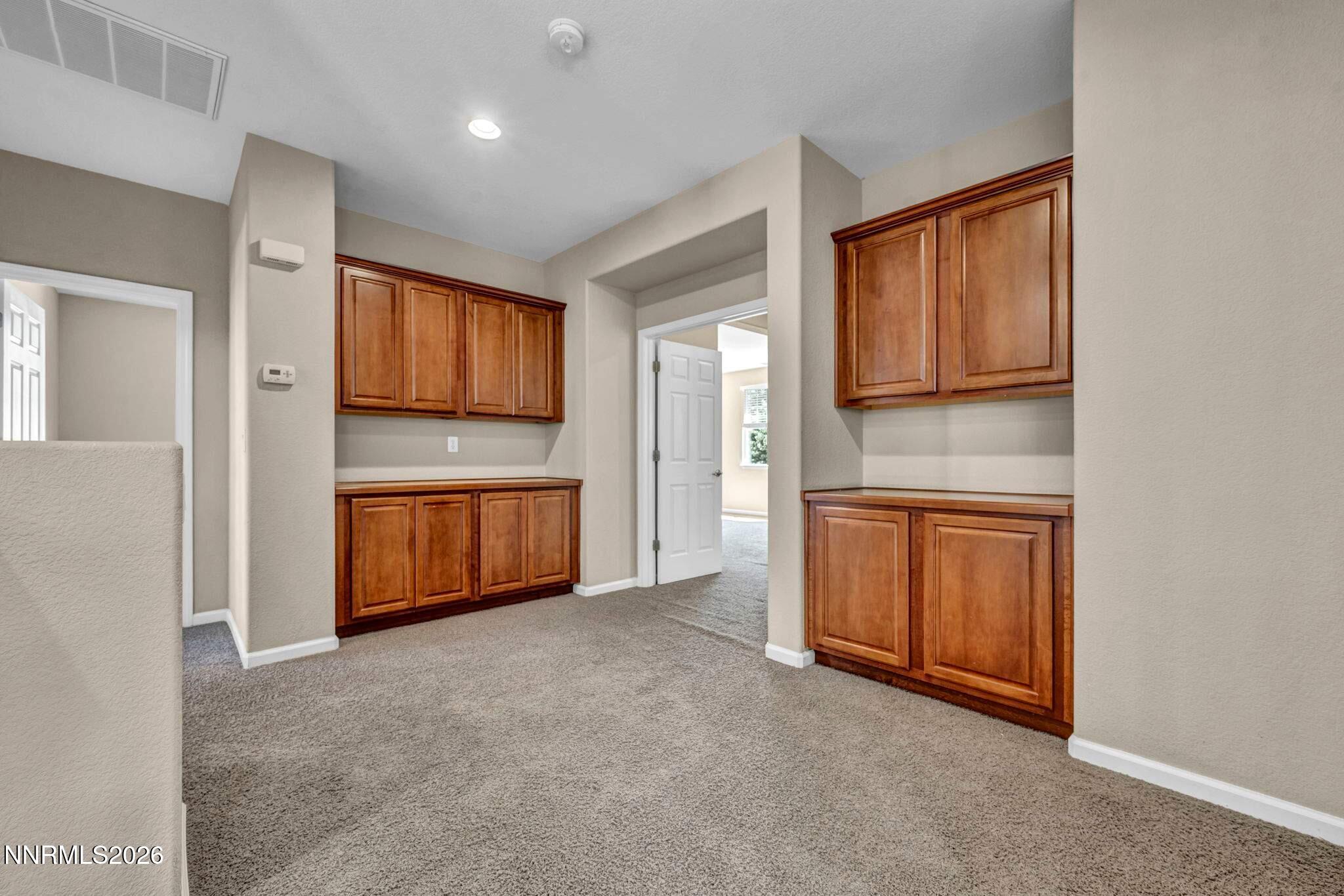 520 Needles Court Property Photo 11
