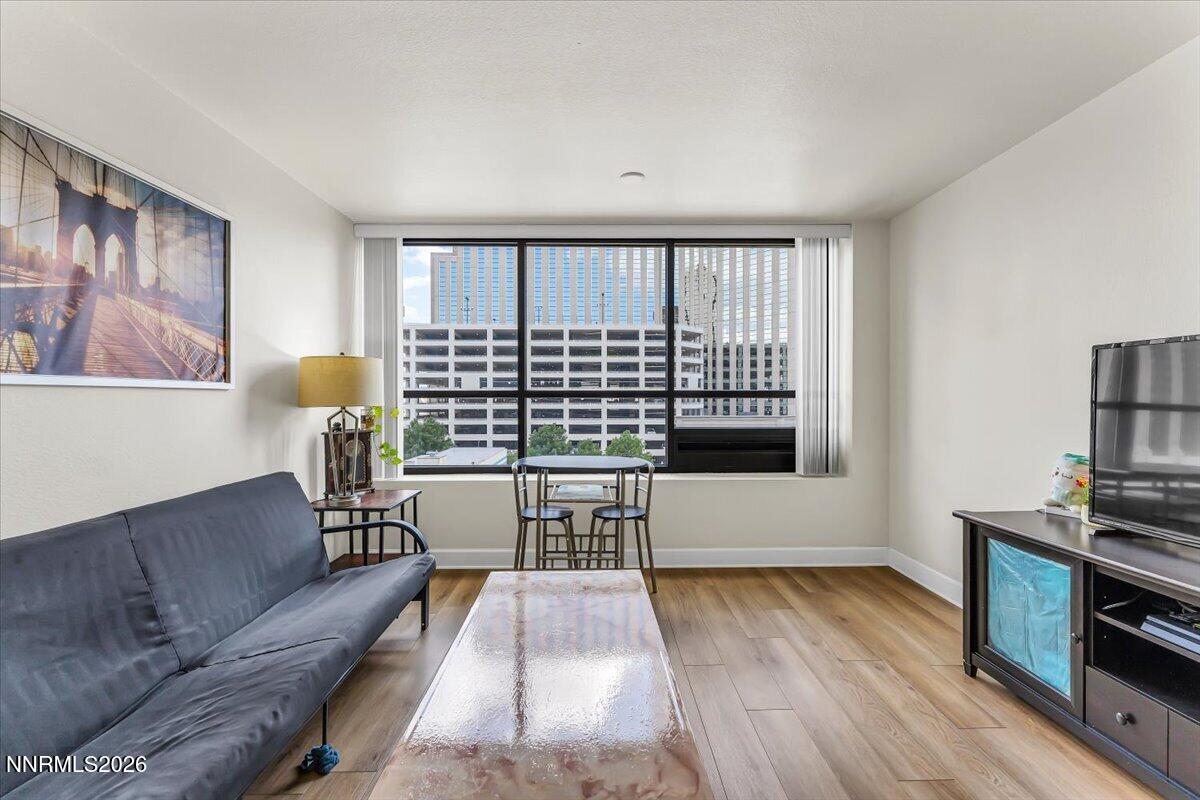 450 N Arlington Avenue Unit 806 Property Photo 8