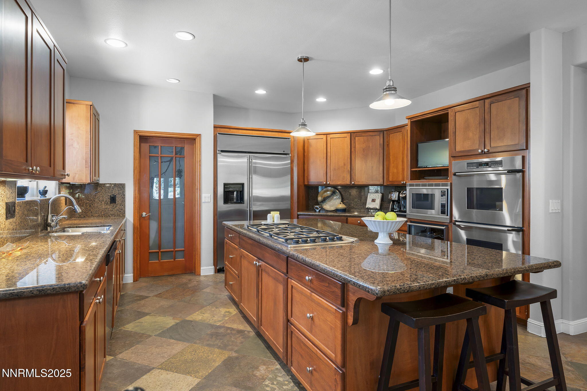 1203 Kachina Court Property Photo 18