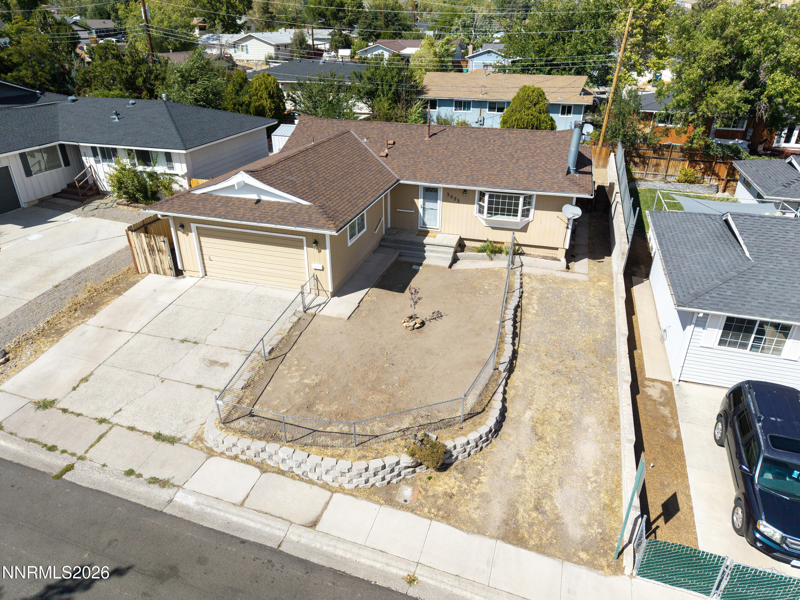3035 Attridge Place Property Photo 2