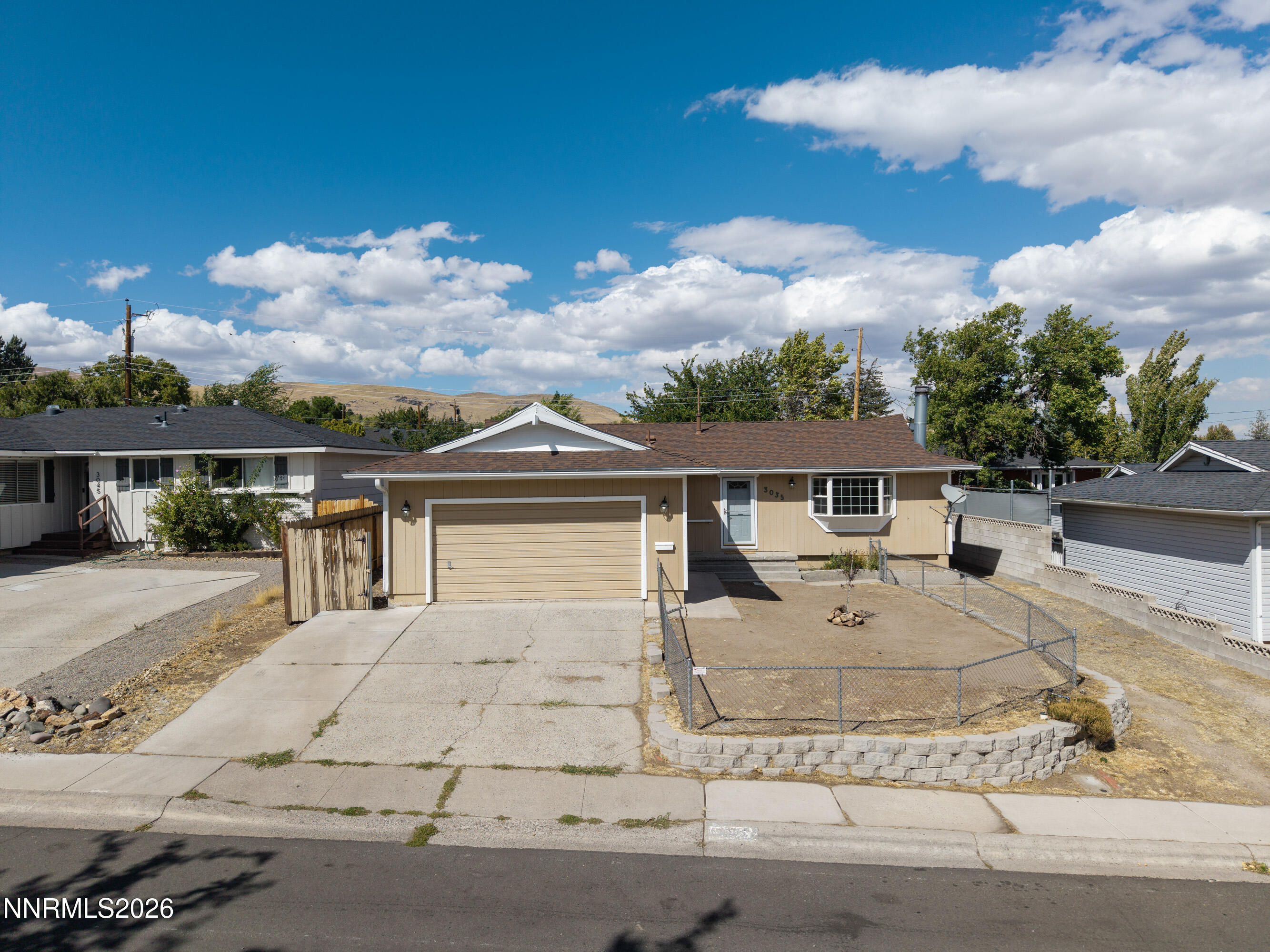 3035 Attridge Place Property Photo 3