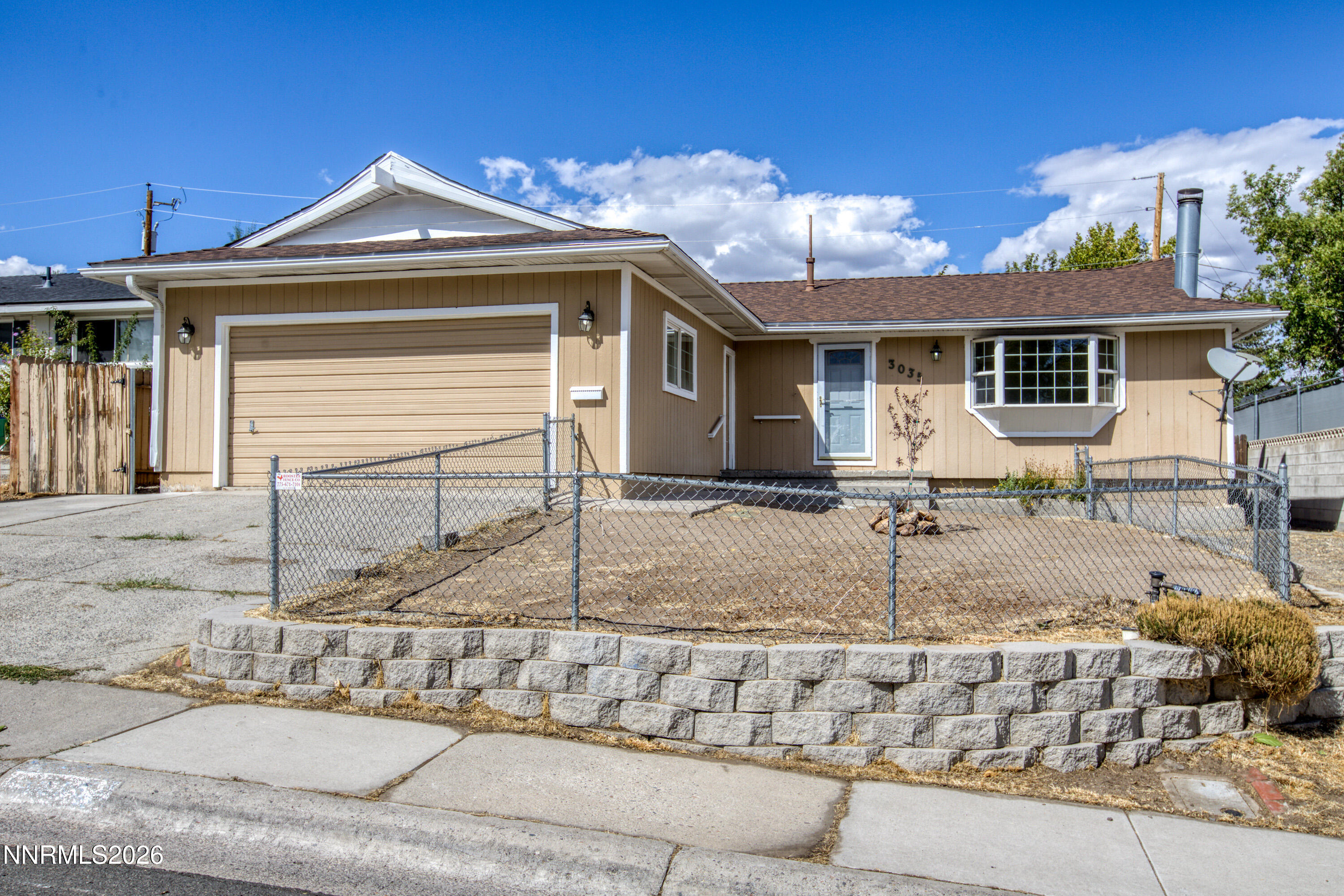 3035 Attridge Place Property Photo 5