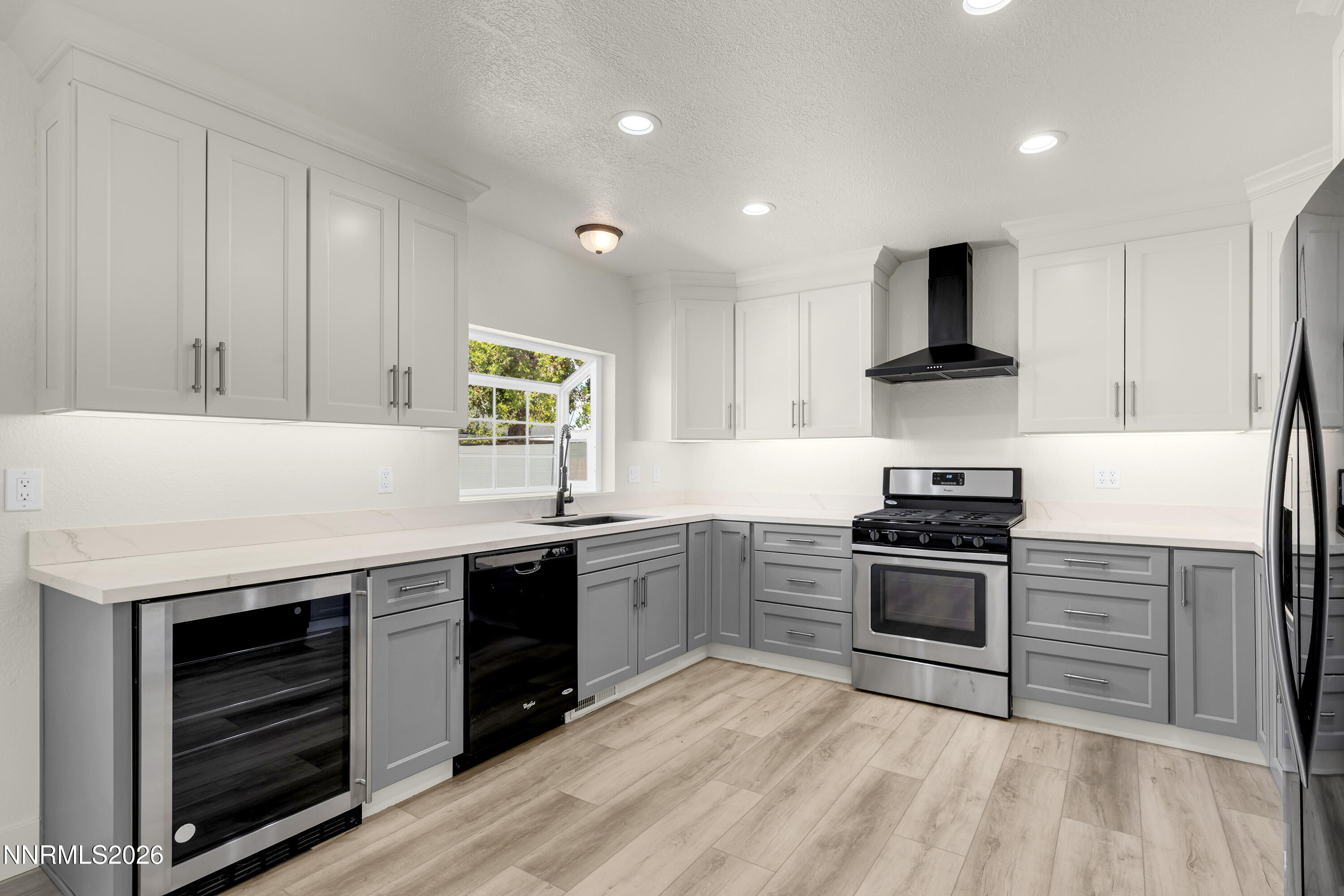 3035 Attridge Place Property Photo 15