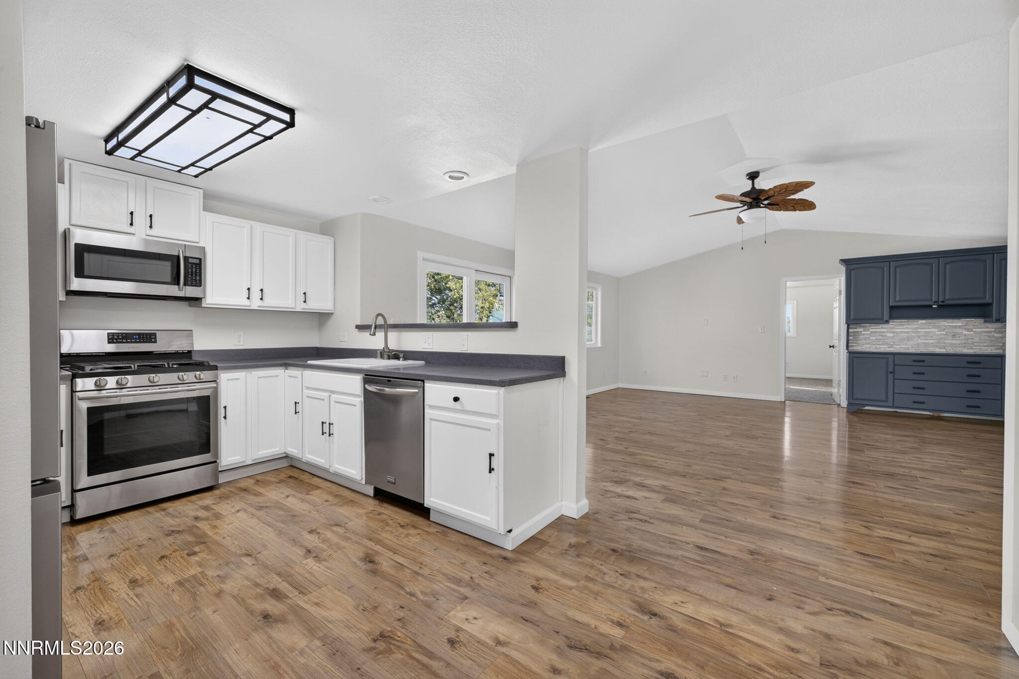 1308 Muir Drive Property Photo 4
