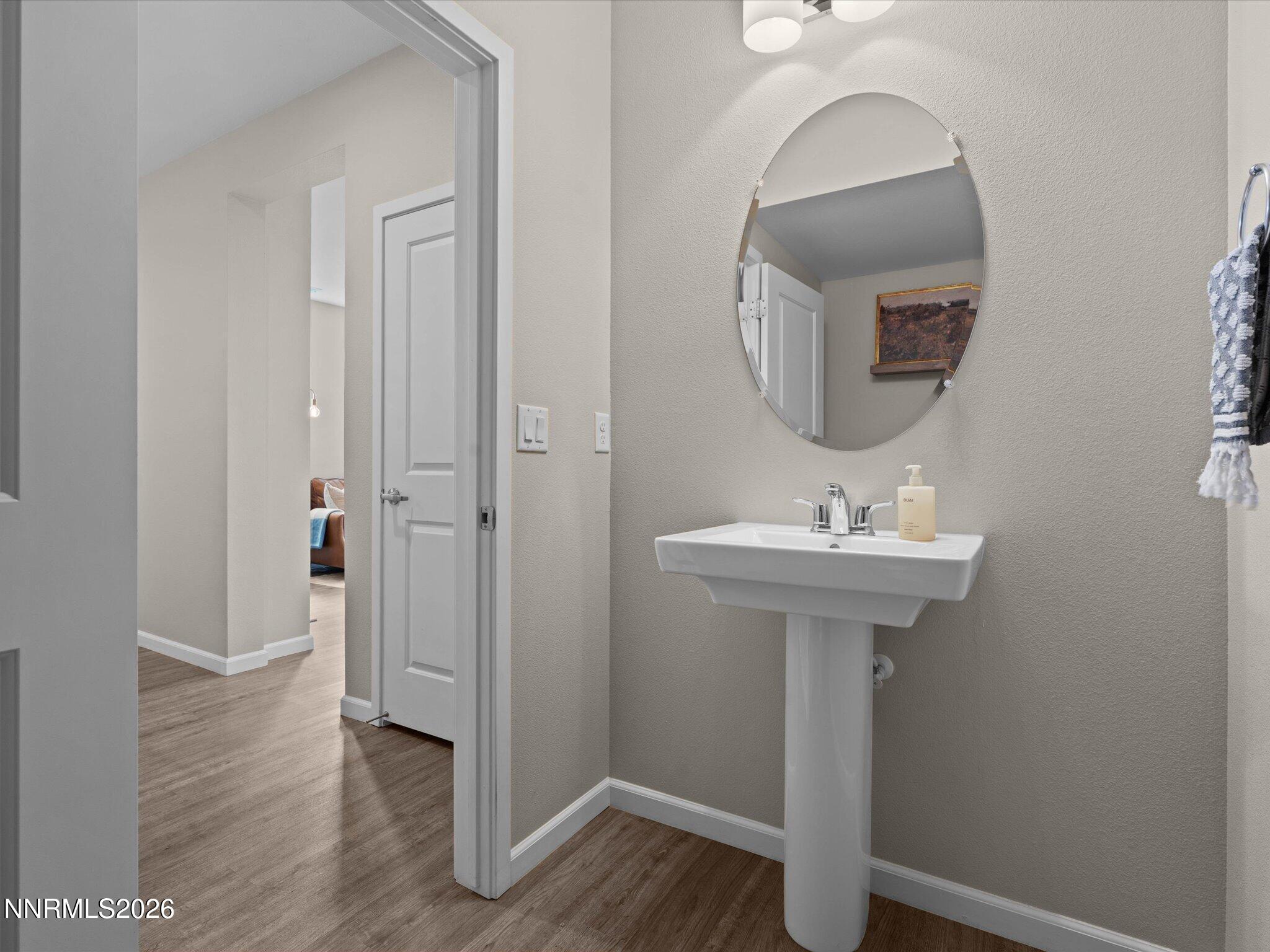 2105 Altamira Drive Property Photo 7