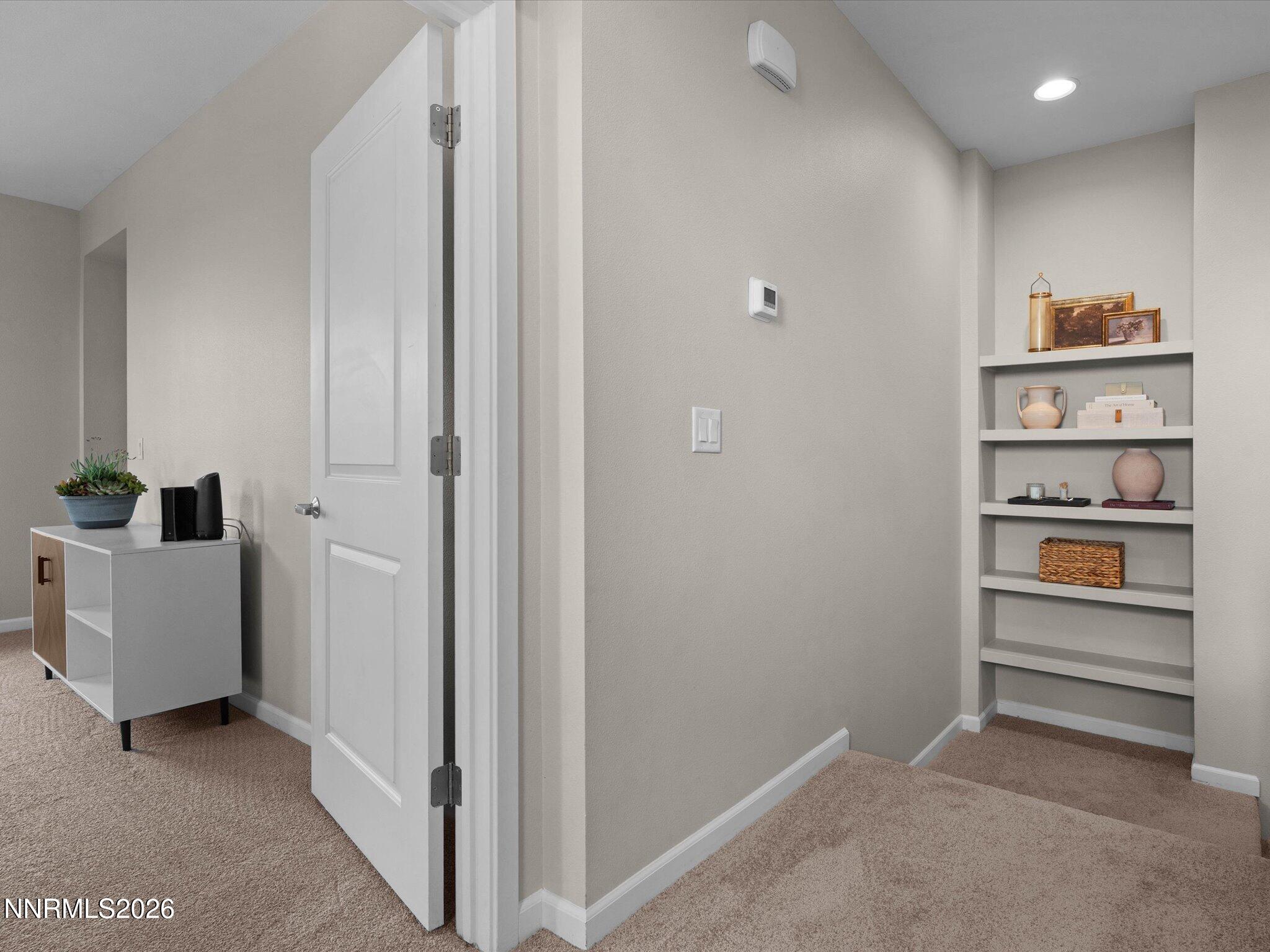 2105 Altamira Drive Property Photo 21