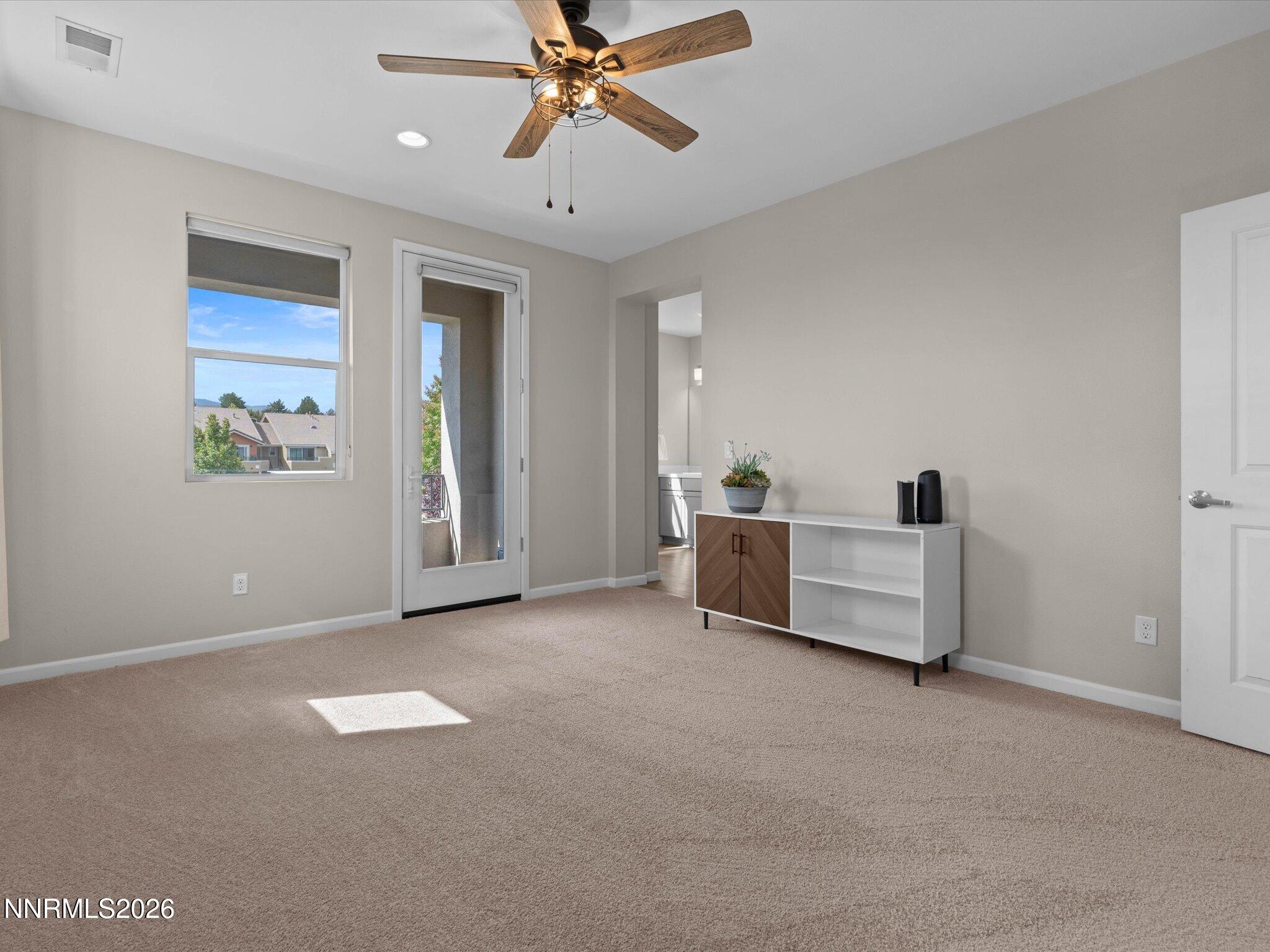 2105 Altamira Drive Property Photo 23