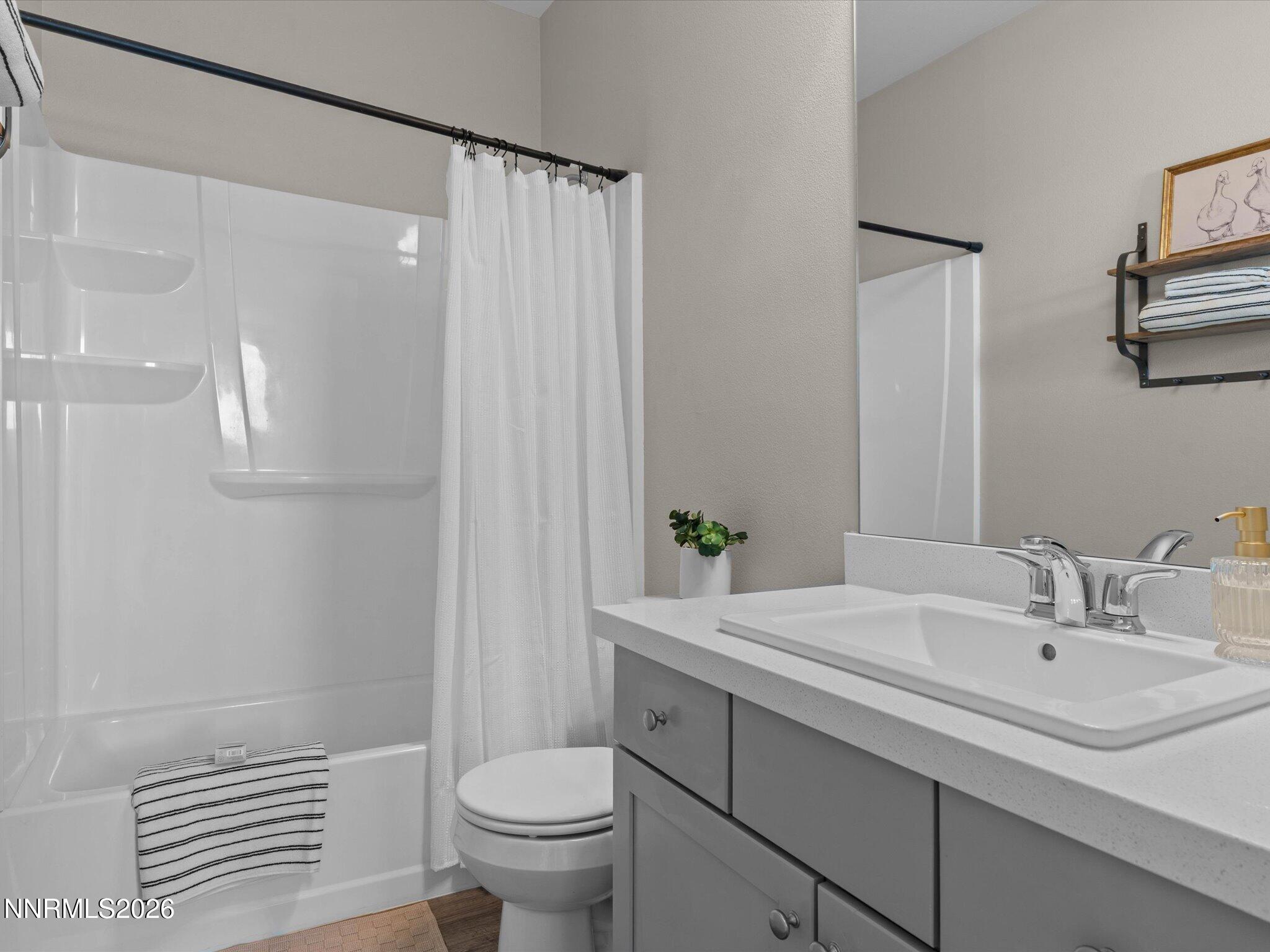 2105 Altamira Drive Property Photo 34