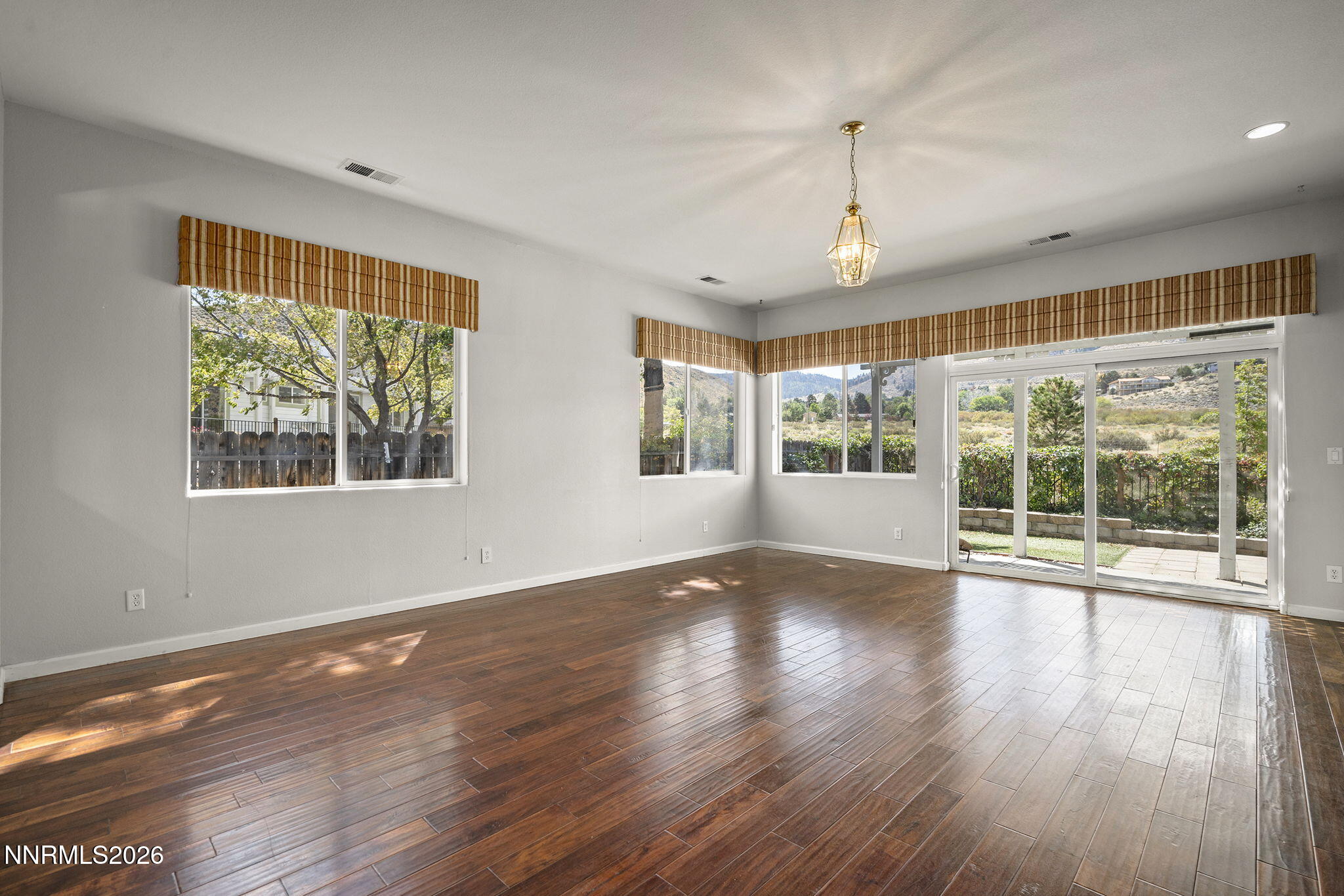 140 Coventry Drive Property Photo 2