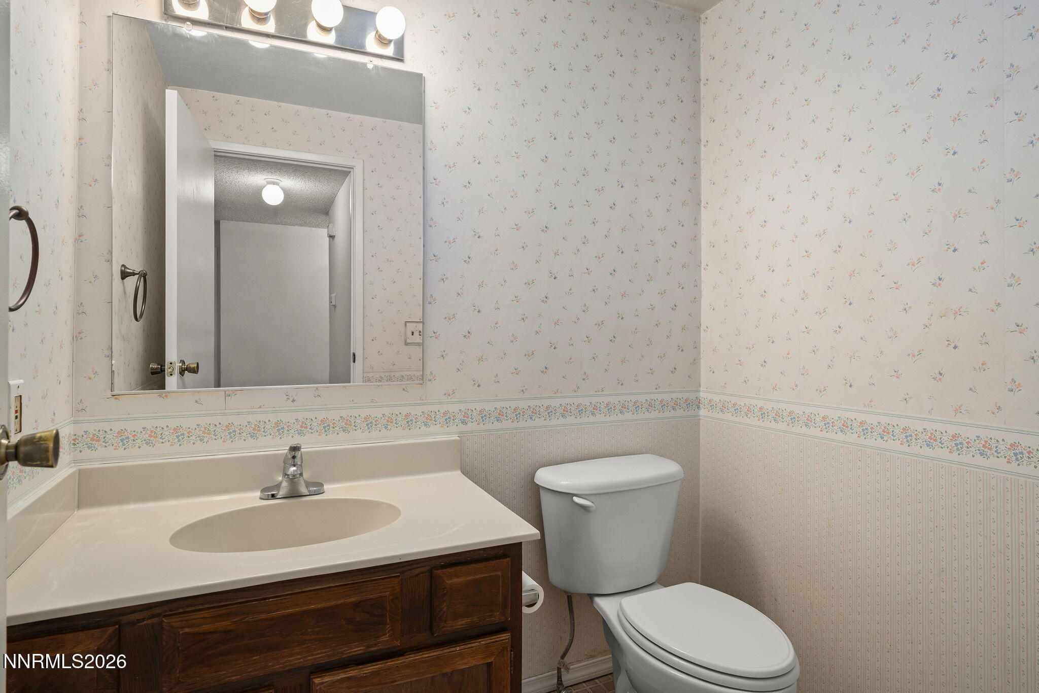 845 Wyoming Avenue Property Photo 11