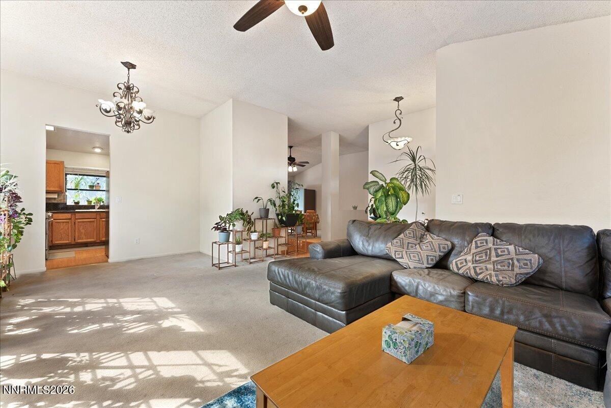 5245 Santa Barbara Avenue Property Photo 6