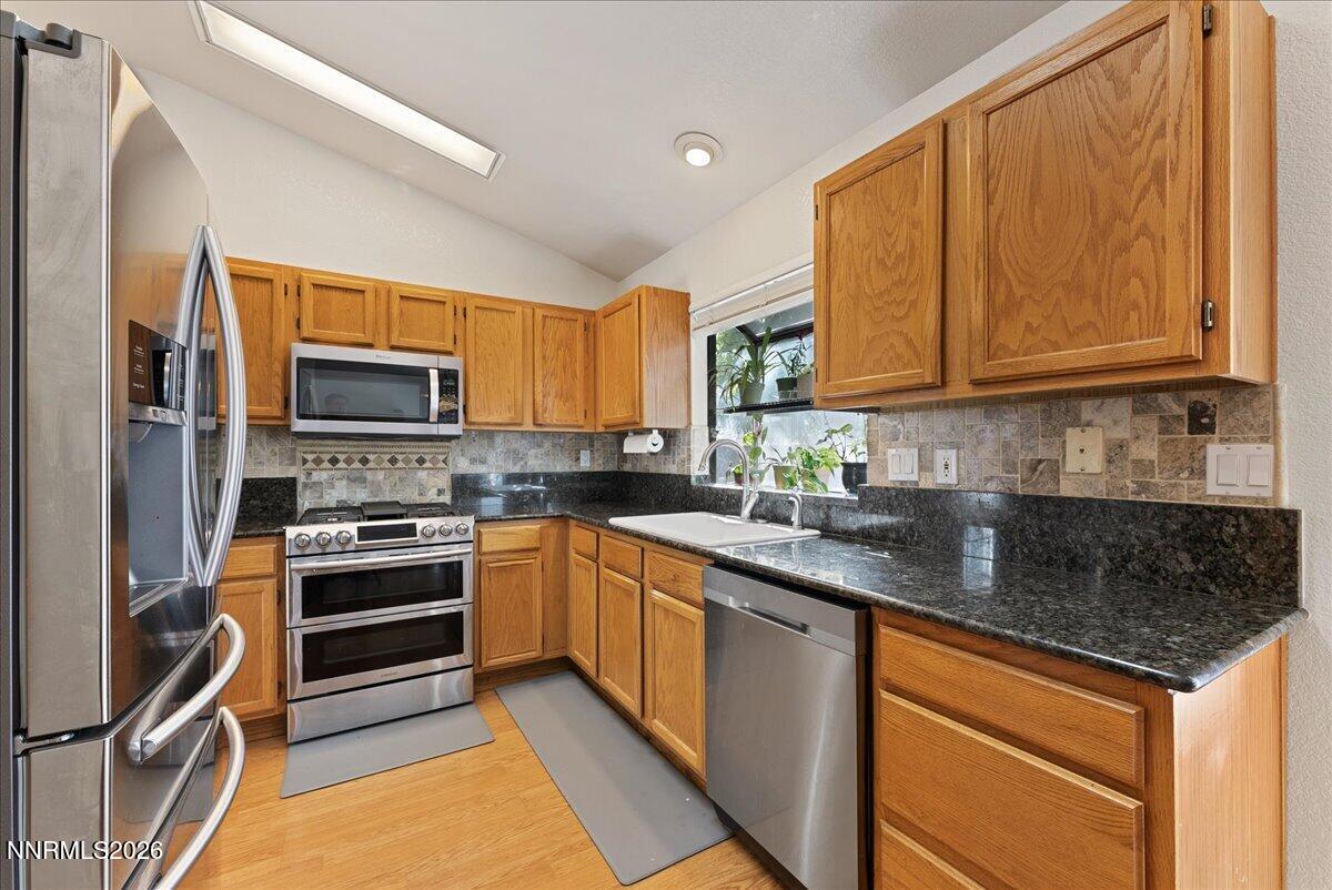 5245 Santa Barbara Avenue Property Photo 13