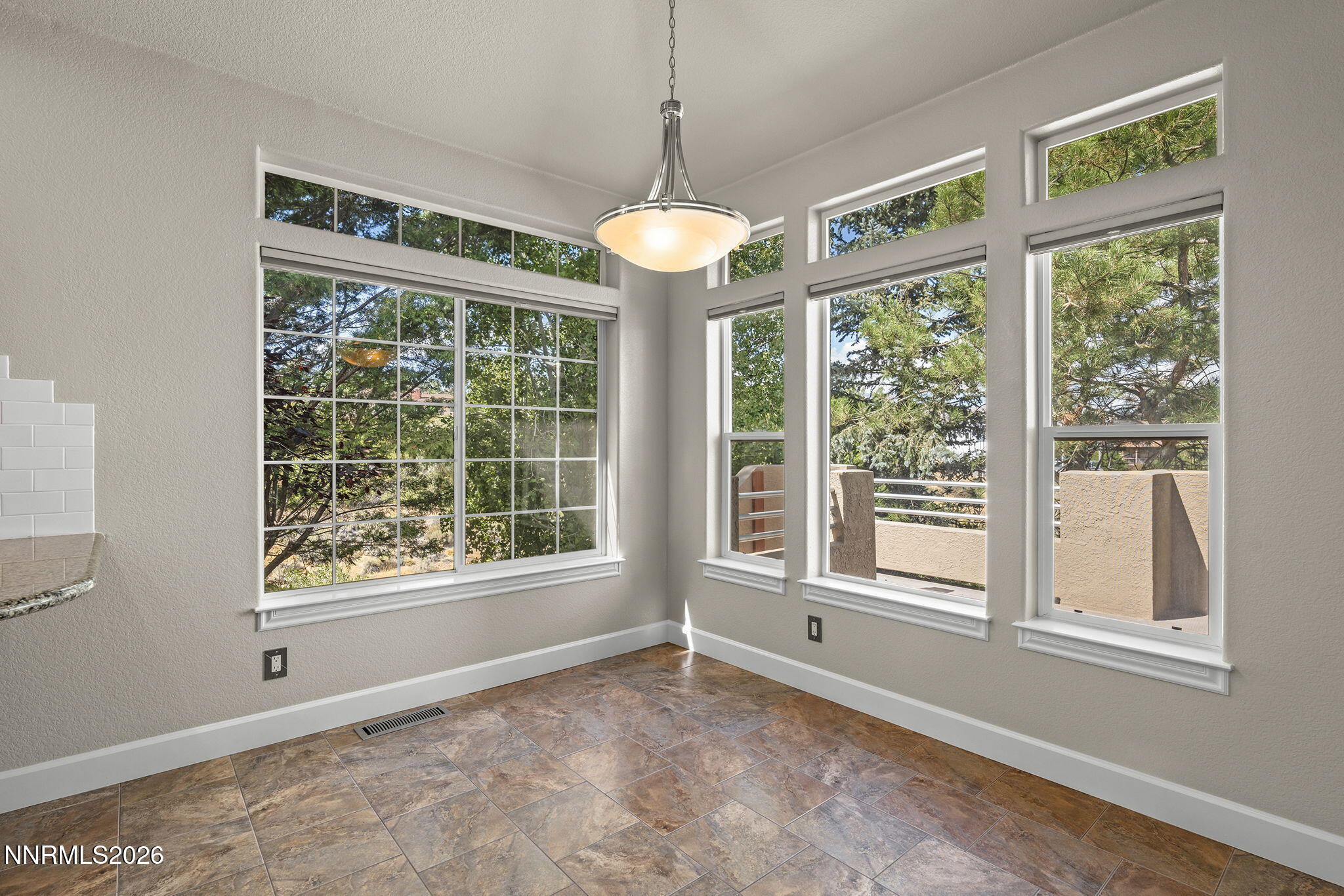 3293 Belford Road Property Photo 21