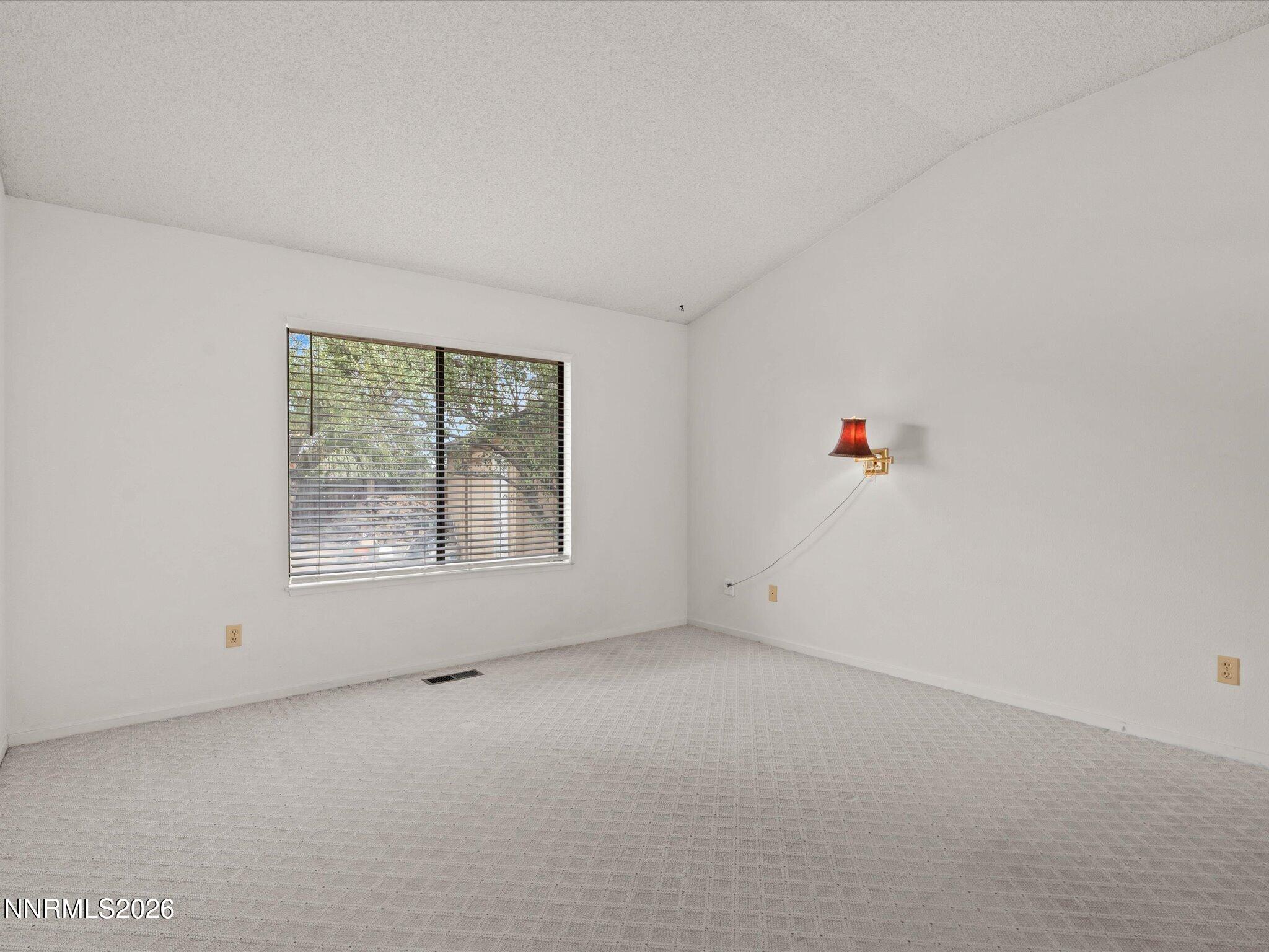 1682 Johns Circle Property Photo 18