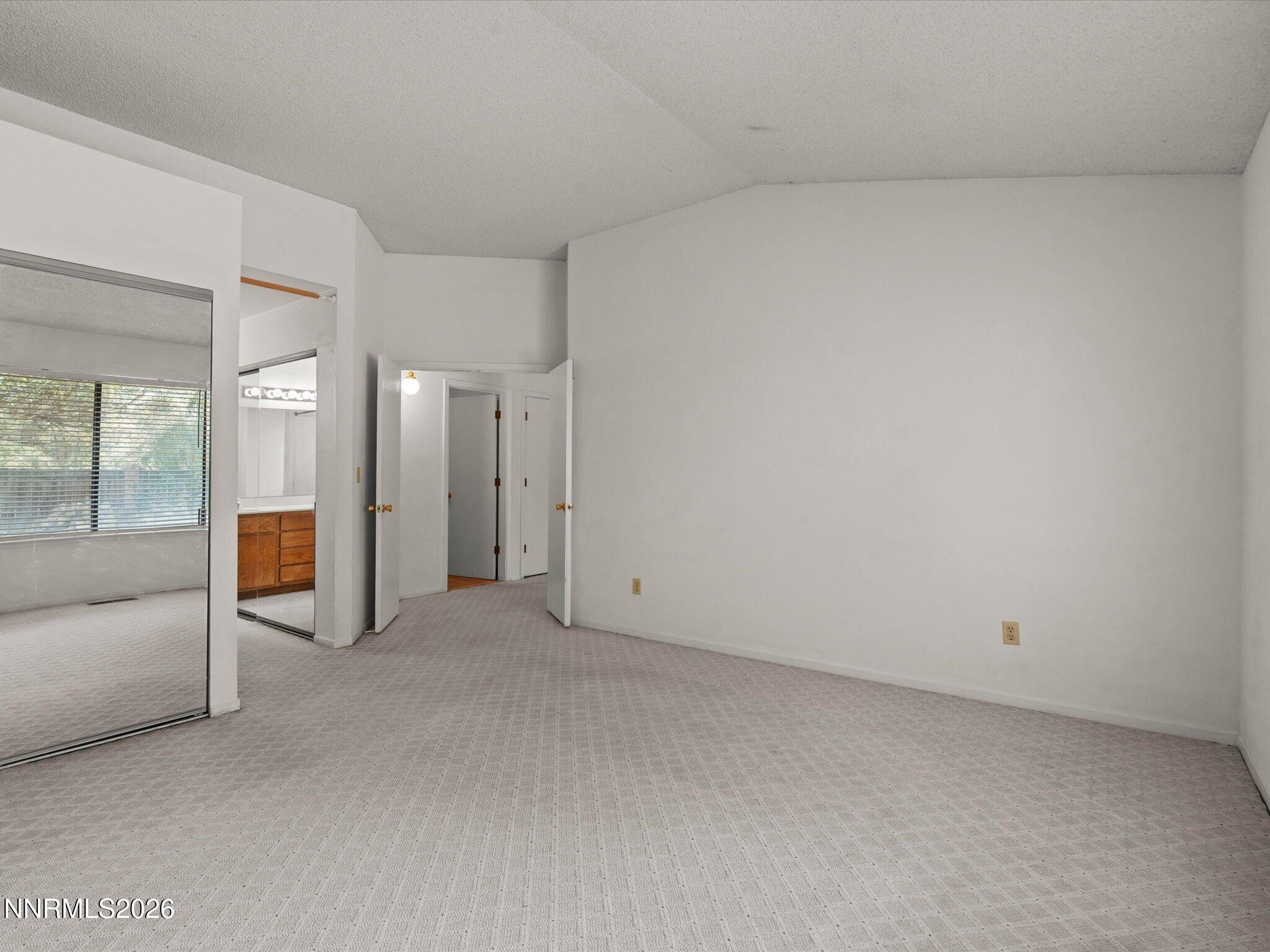 1682 Johns Circle Property Photo 20