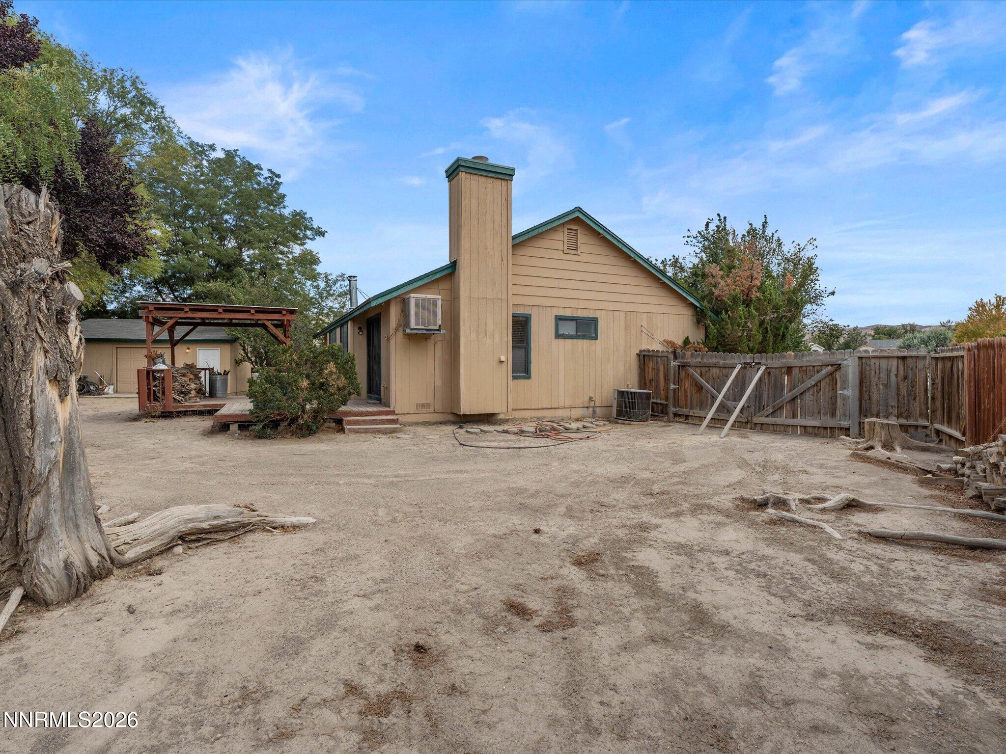 1682 Johns Circle Property Photo 36