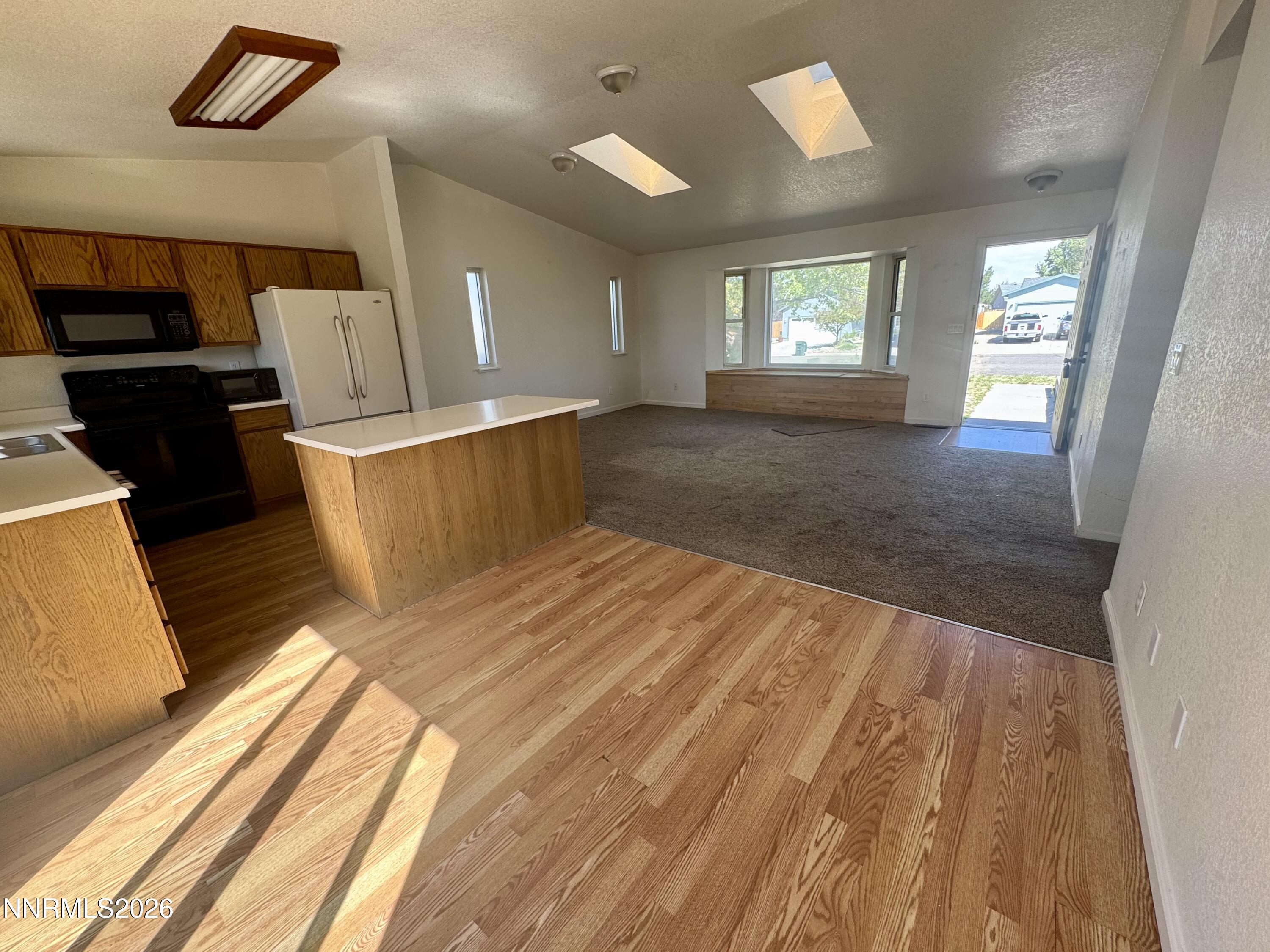 1391 Mary Jo Drive Property Photo 6