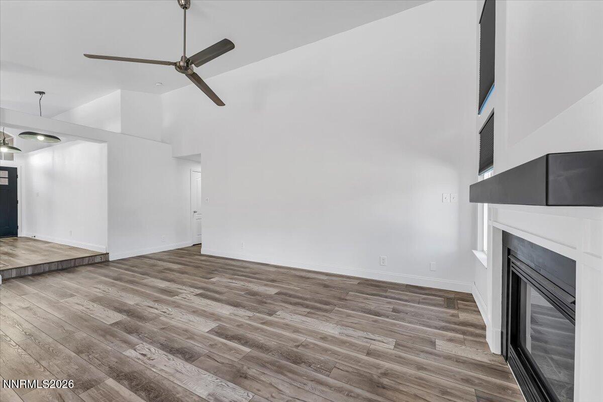2079 Westglen Court Property Photo 12