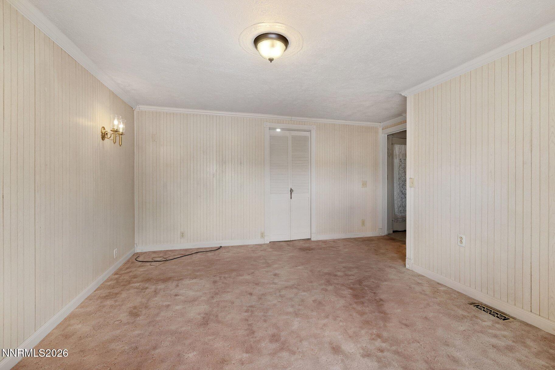 2074 Fairmont Way Property Photo 14