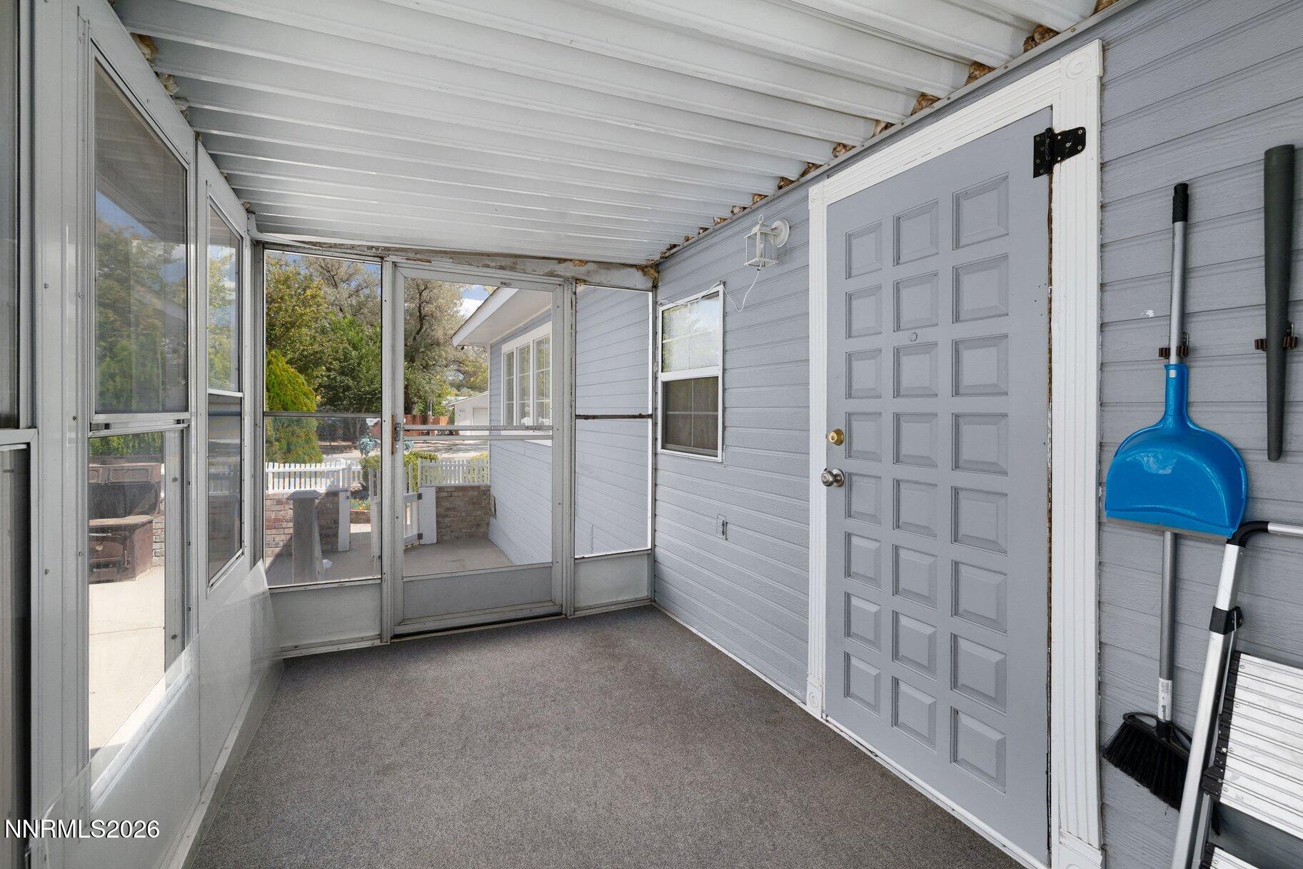 2074 Fairmont Way Property Photo 26
